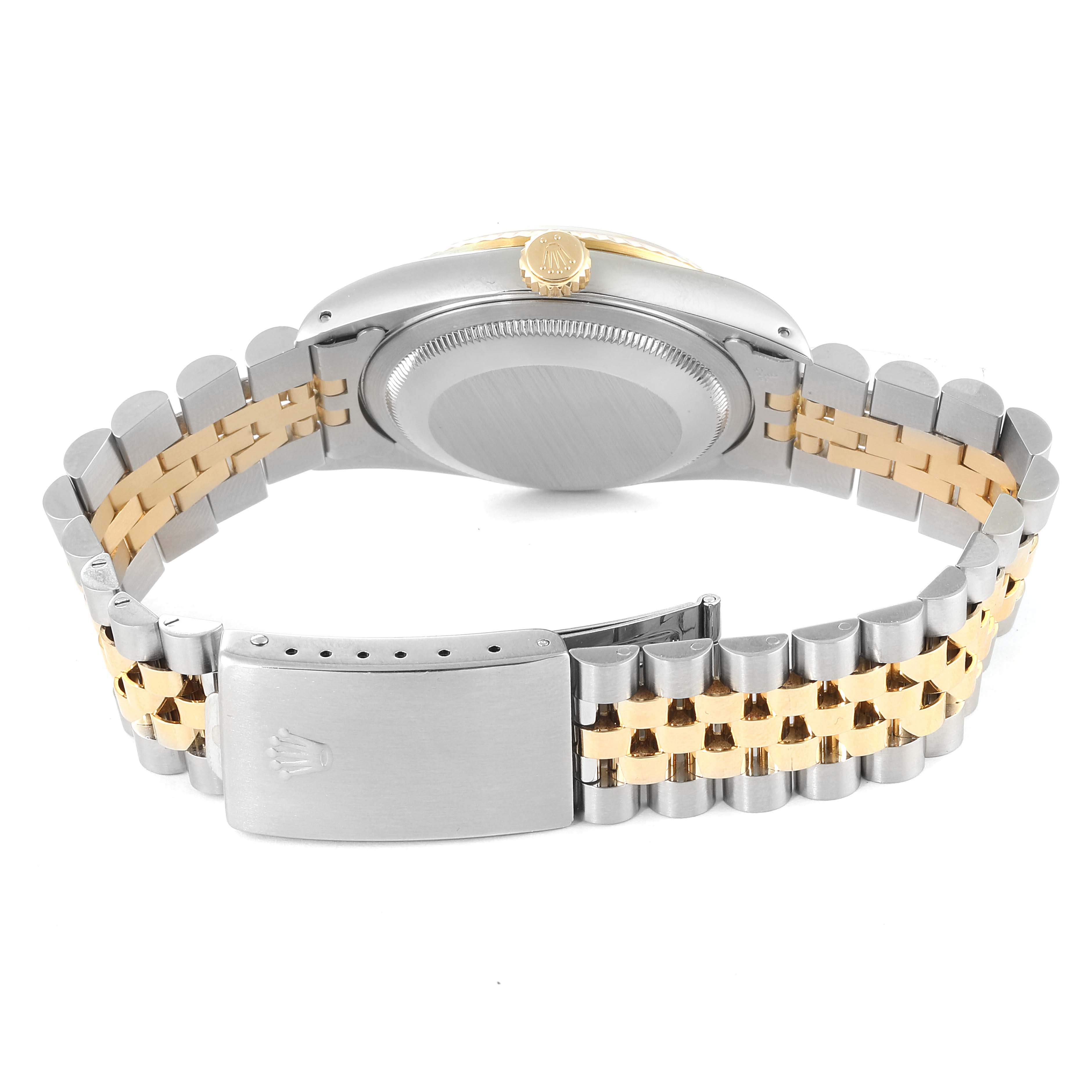 This image shows the back and underside of a Rolex Datejust 16233 Men
s Steel and Gold (two tone) Champagne Dial 16233 Men
s Steel and Gold (two tone) Champagne Dial watch, highlighting the two-tone bracelet and clasp.