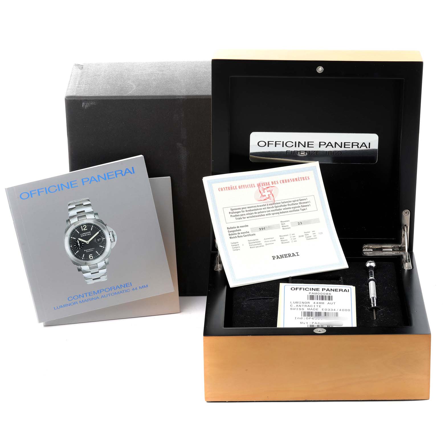The image shows the packaging, user manual, warranty card, and accessories for a Luminor model by Panerai.