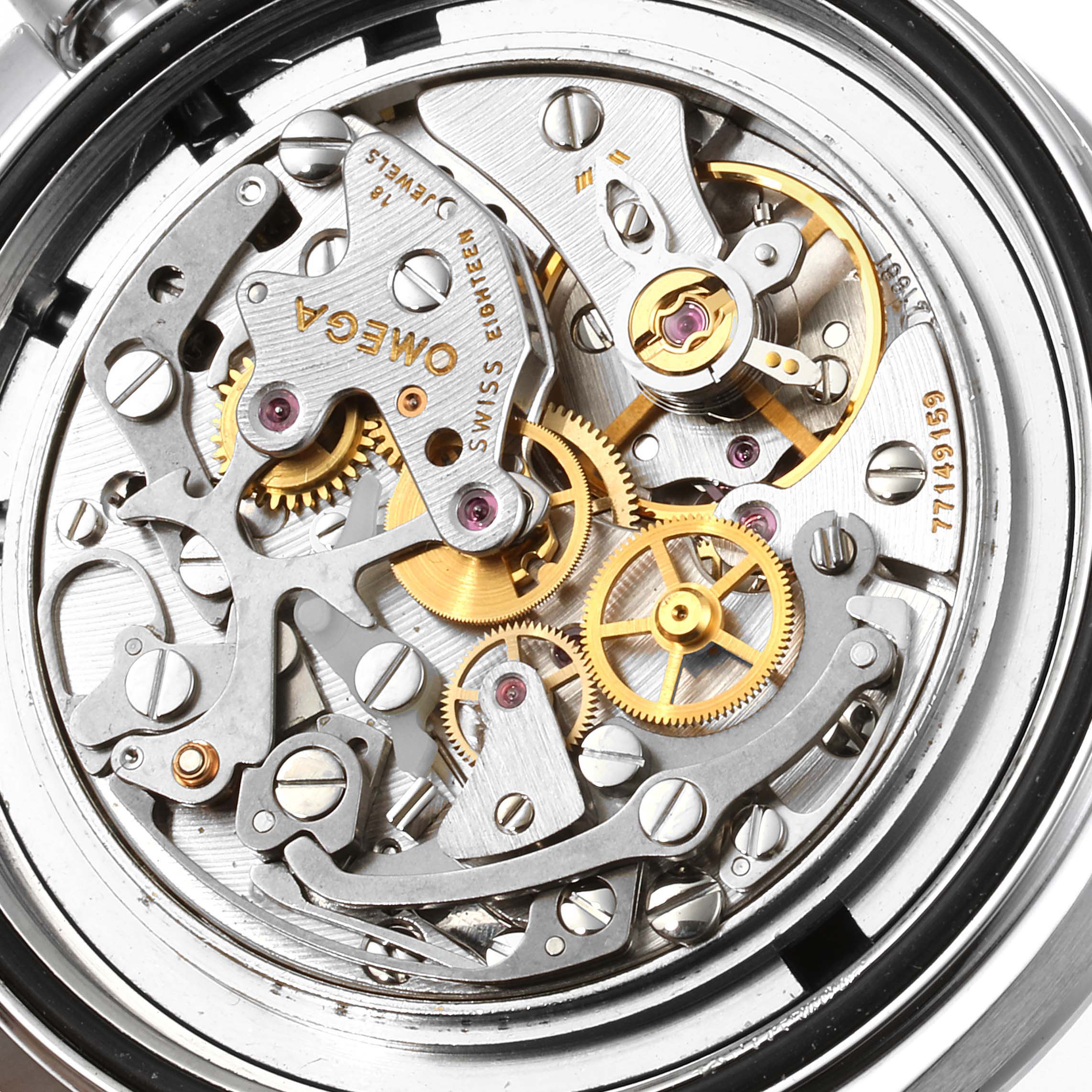 This is a close-up view of the Omega Speedmaster 3570.40.00 Men
s Stainless Steel Grey Dial 3570.40.00 Men
s Stainless Steel Grey Dial watch
s intricate internal mechanical movement.