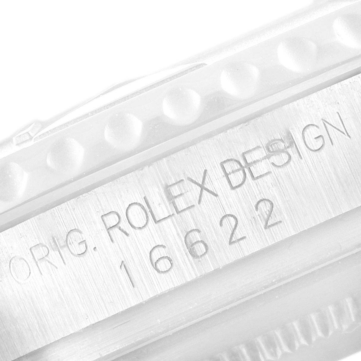 The image shows a close-up side view of the case with the model number engraving of the Rolex Yacht-Master 16622 Men
s Stainless Steel Silver Dial 16622 Men
s Stainless Steel Silver Dial watch.