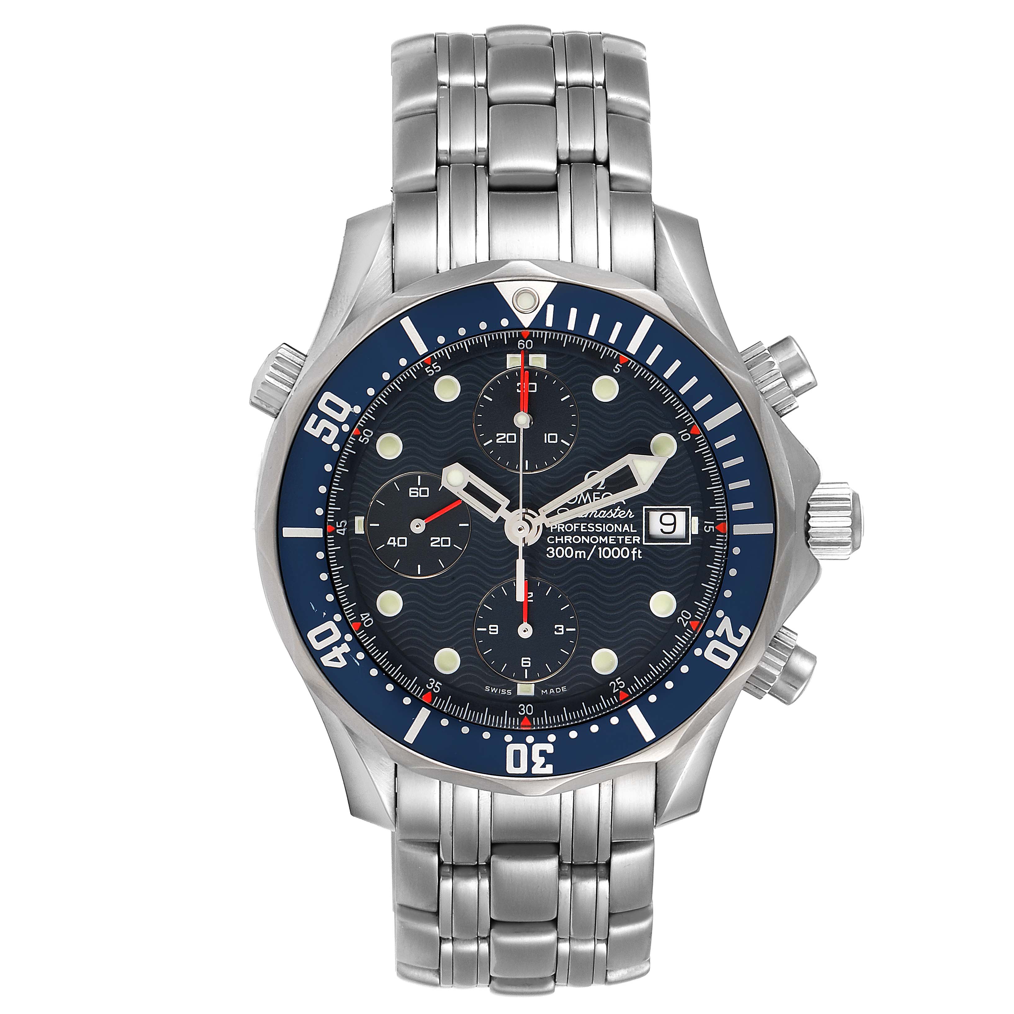 The image shows a front view of the Omega Seamaster 2599.80.00 Men
s Stainless Steel Blue Dial 2599.80.00 Men
s Stainless Steel Blue Dial watch, highlighting its dial, bezel, and stainless steel bracelet.