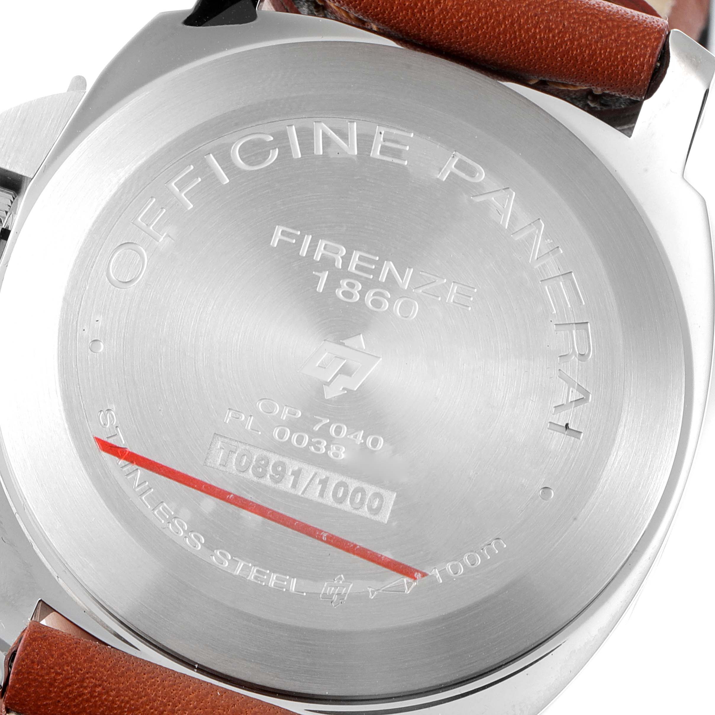 This image shows the back of a Panerai Luminor PAM00660 Men
s Stainless Steel White Dial PAM00660 Men
s Stainless Steel White Dial watch, displaying the model information and engraving.