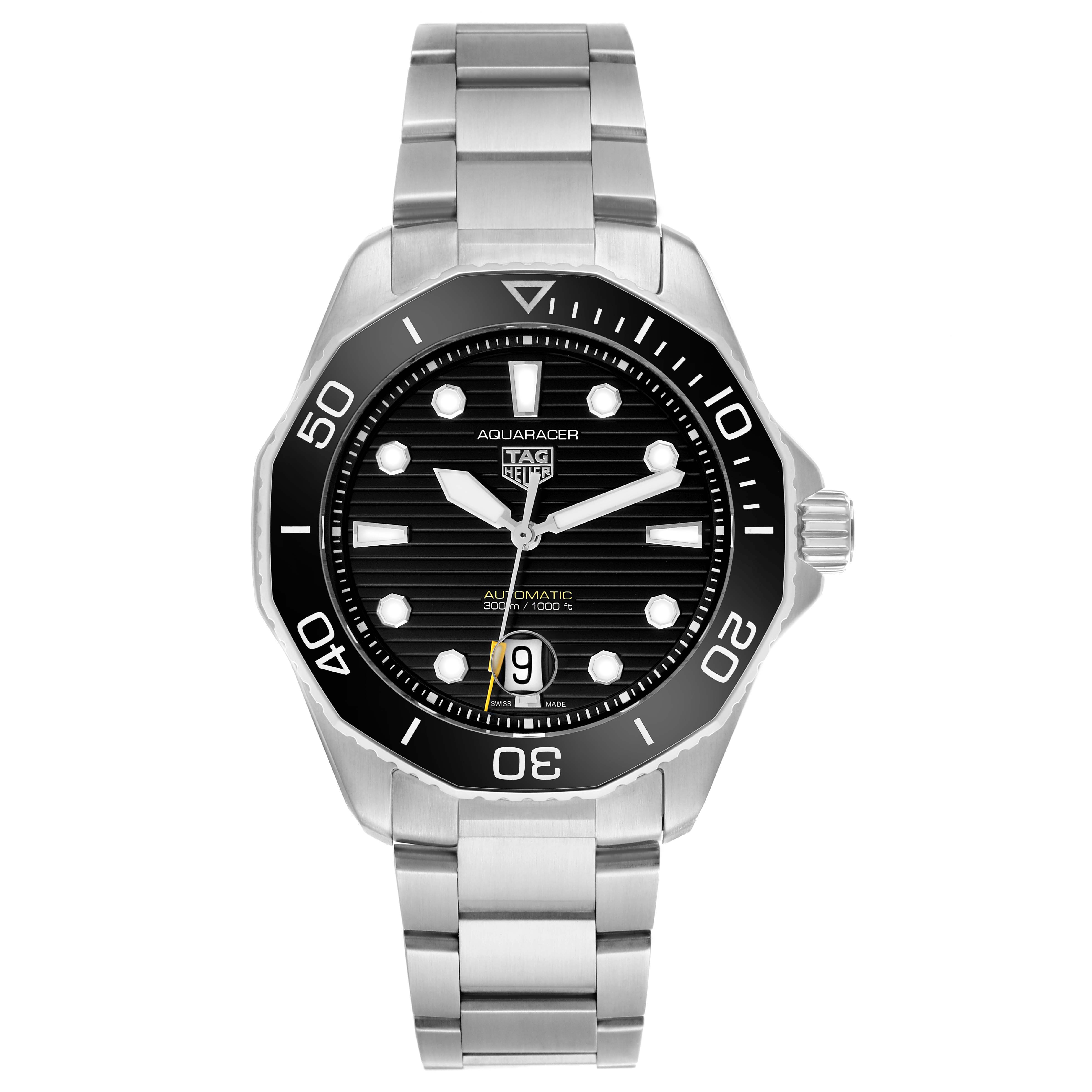 The image shows a Tag Heuer Aquaracer WBP201A-0.BA0632 Men's Stainless Steel Black Dial watch from the front, displaying the dial, bezel, bracelet, and crown.