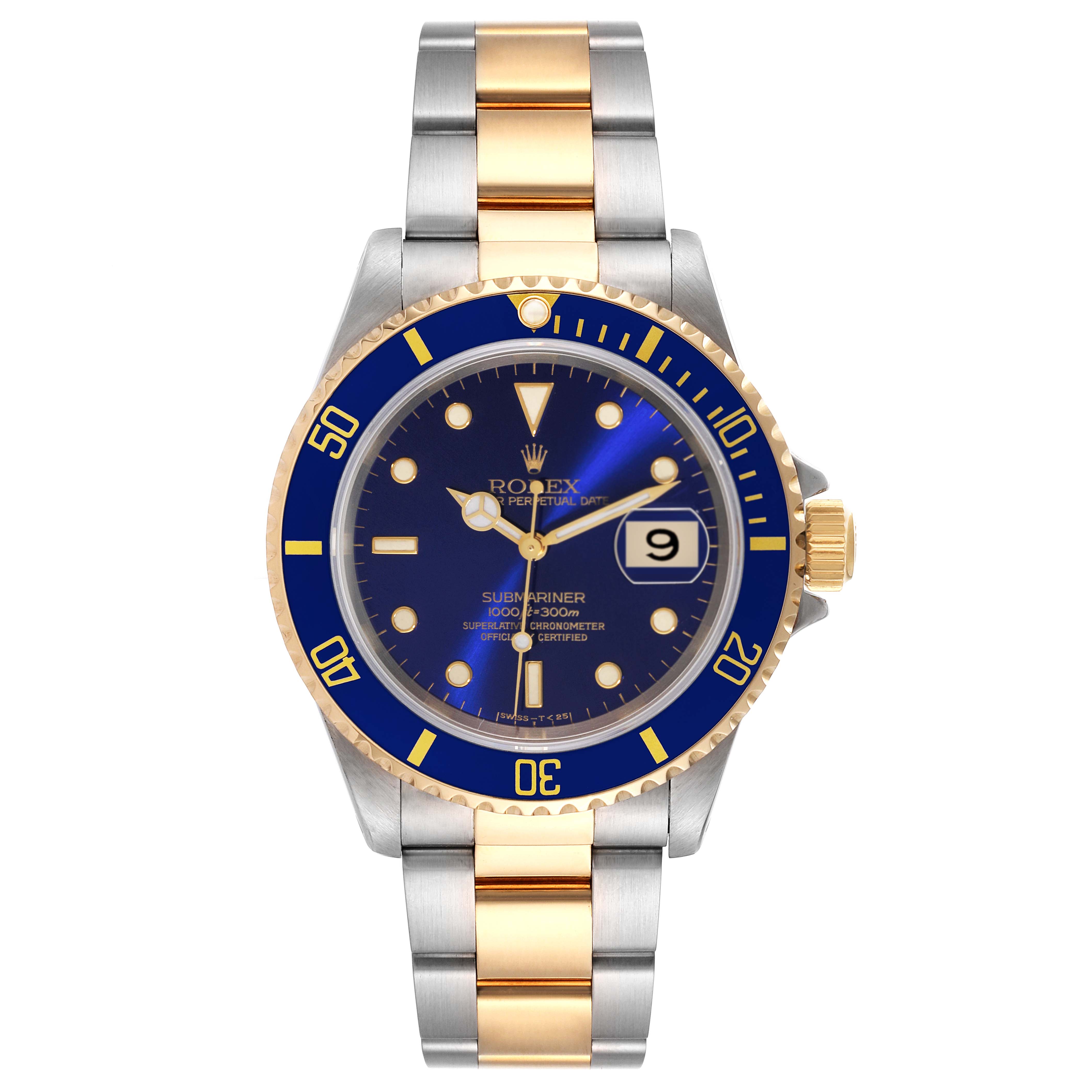 This image shows a front view of a Rolex Submariner 16613 Men
s Steel and Gold (two tone) Blue Dial 16613 Men
s Steel and Gold (two tone) Blue Dial watch, highlighting the blue dial, bezel, and two-tone bracelet.