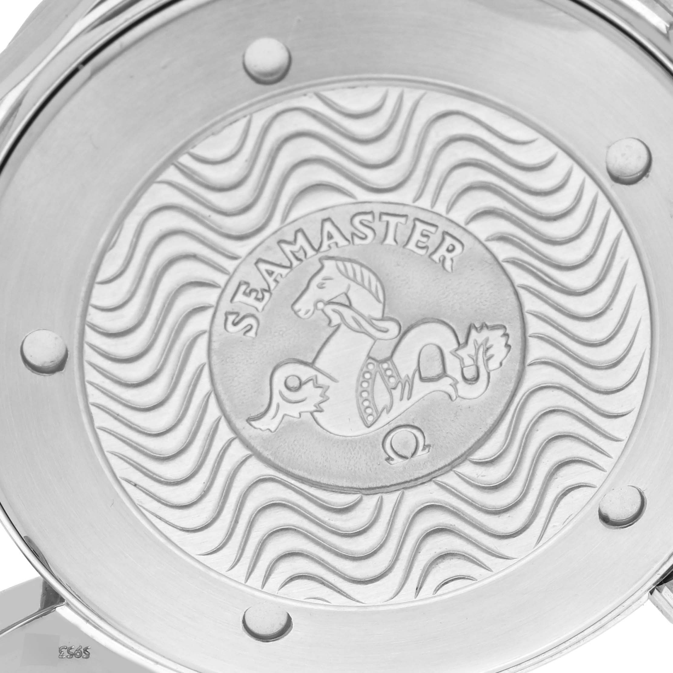 The image shows the case back of the Omega Seamaster 2264.50.00 Men
s Stainless Steel Black Dial 2264.50.00 Men
s Stainless Steel Black Dial model, featuring an engraved logo and wave pattern.