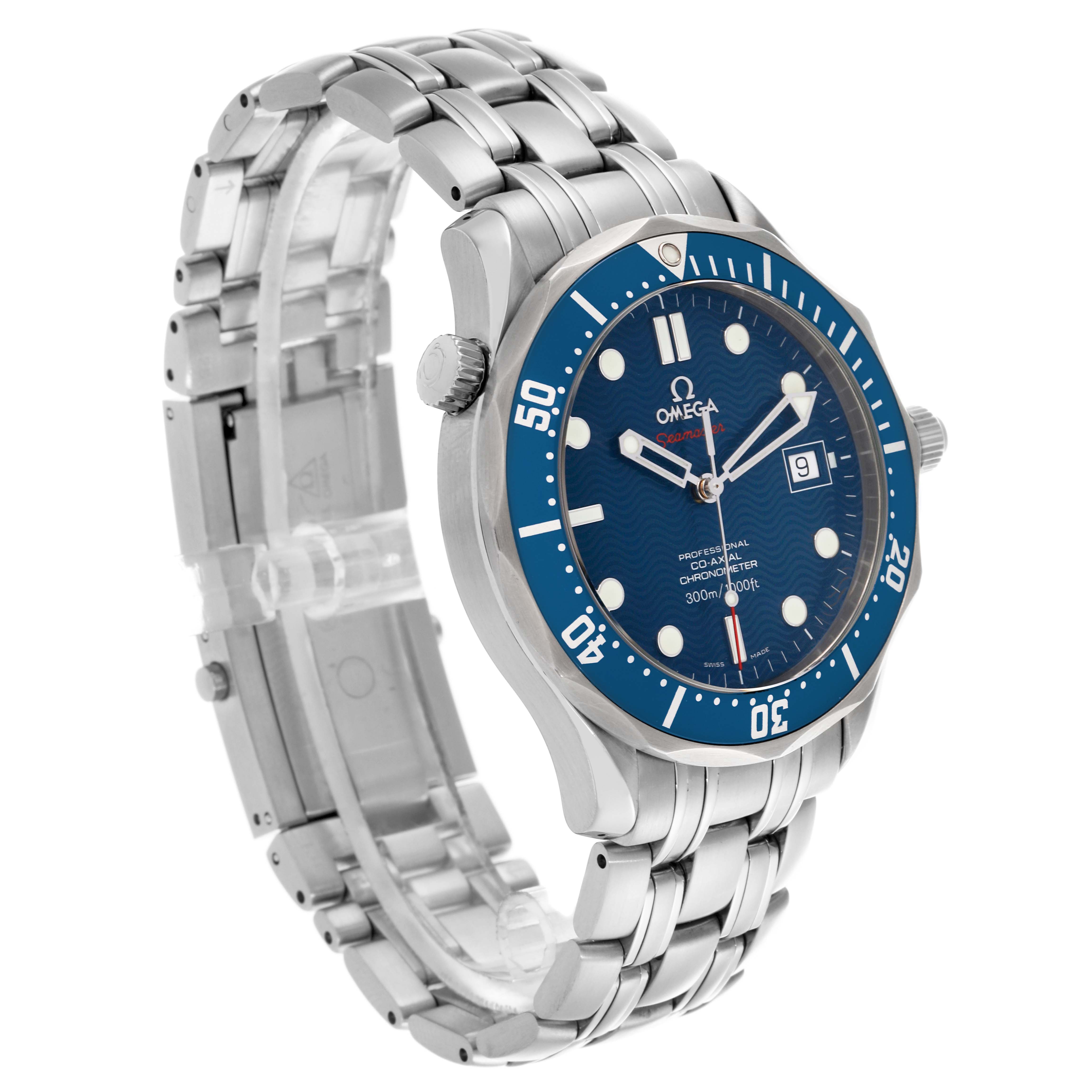 This image shows the Omega Seamaster 2220.80.00 Men
s Stainless Steel Blue Dial 2220.80.00 Men
s Stainless Steel Blue Dial watch at a three-quarter angle, highlighting the face, bezel, crown, and stainless steel bracelet.
