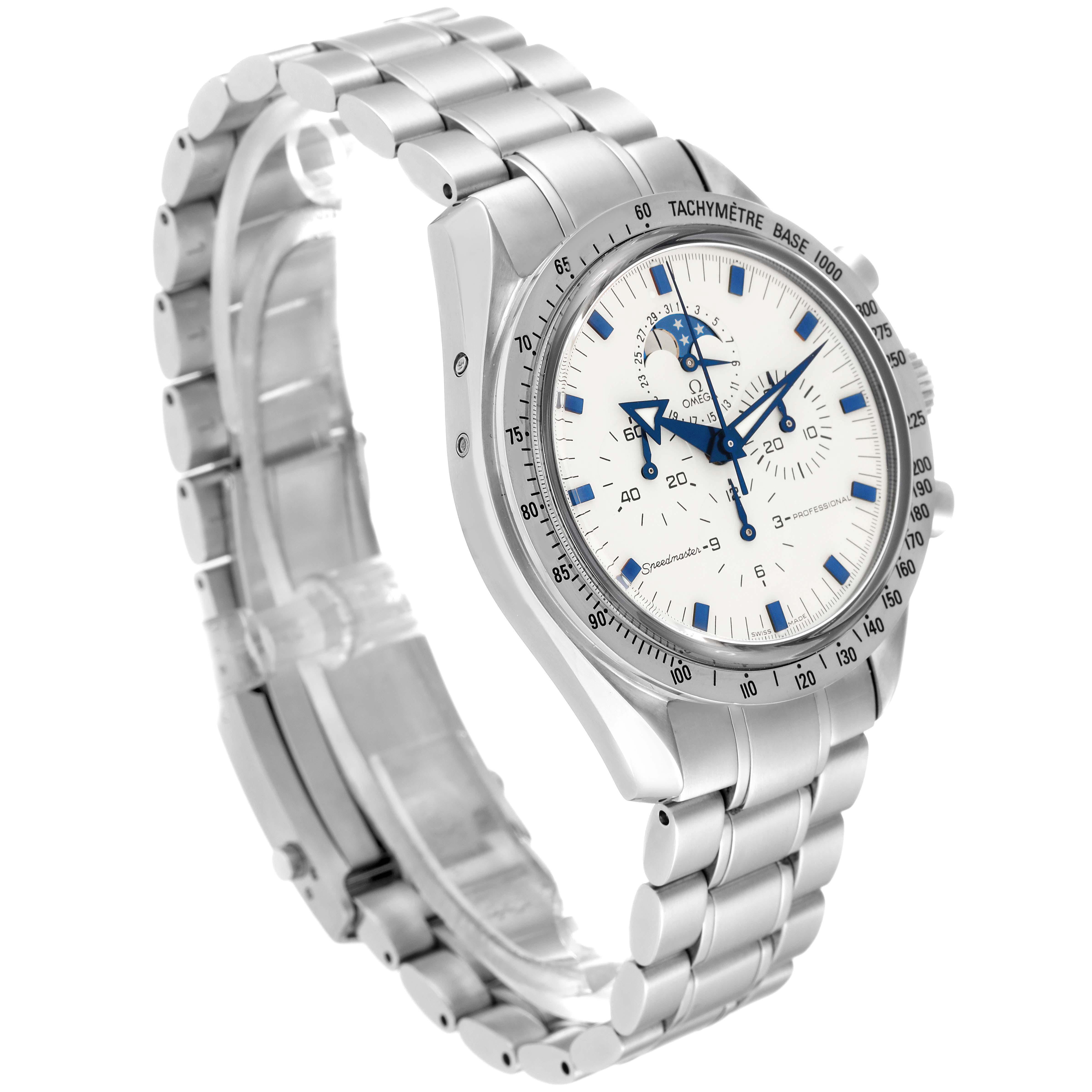 The Omega Speedmaster 3575.20.00 Men's Stainless Steel White Dial 3575.20.00 Men's Stainless Steel White Dial watch is shown from a three-quarter angle, displaying its dial, bracelet, and tachymeter bezel.