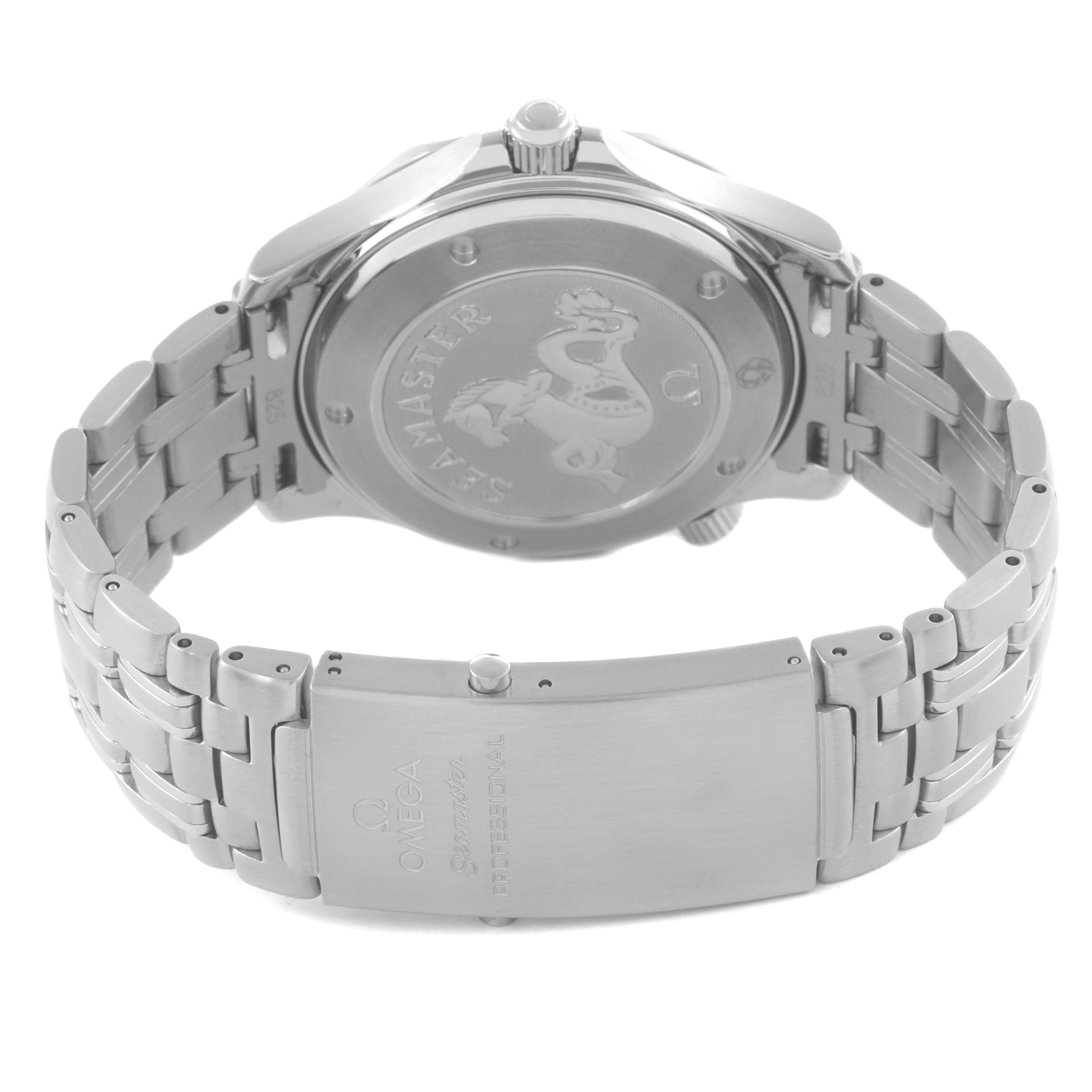 The image shows the back of an Omega Seamaster 2220.80.00 Men
s Stainless Steel Blue Dial 2220.80.00 Men
s Stainless Steel Blue Dial watch, highlighting the case back, bracelet, and clasp.