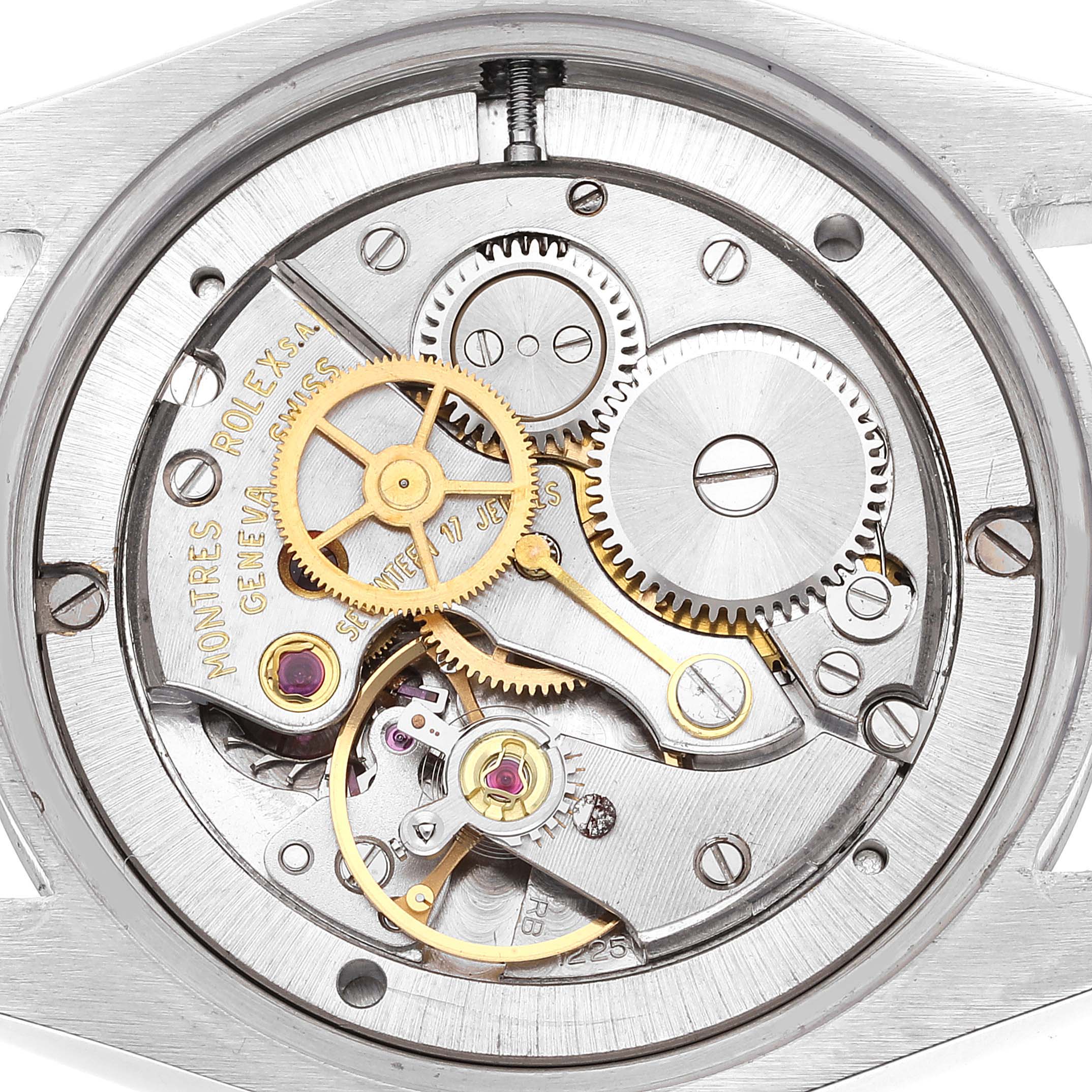 This image shows the inner mechanical movement of a Rolex Vintage Collection 6694 Men
s Stainless Steel Silver Dial 6694 Men
s Stainless Steel Silver Dial watch from a top-down angle.