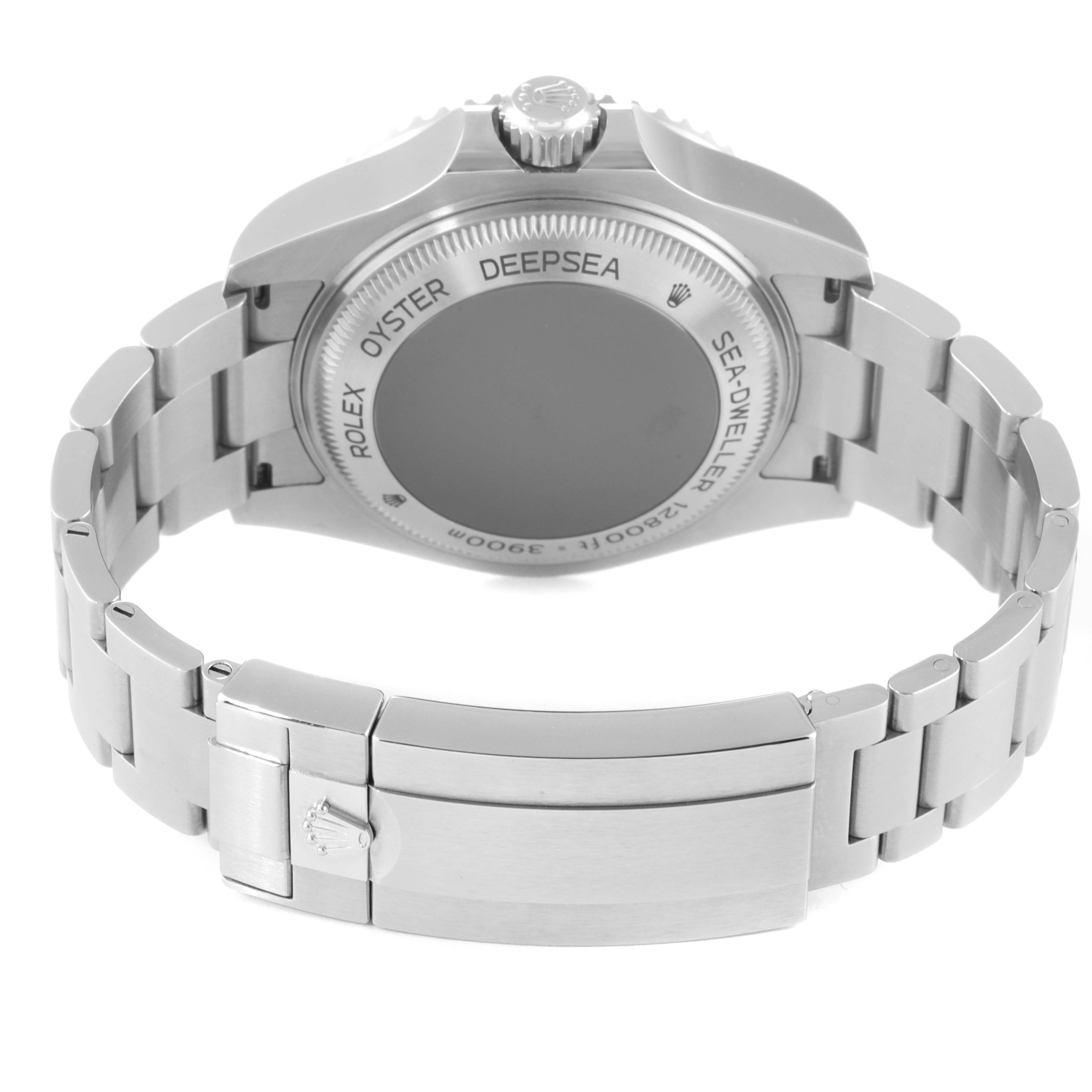 The image shows the back and bracelet of the Rolex Sea-Dweller 126660 Men
s Stainless Steel Blue Dial 126660 Men
s Stainless Steel Blue Dial watch.