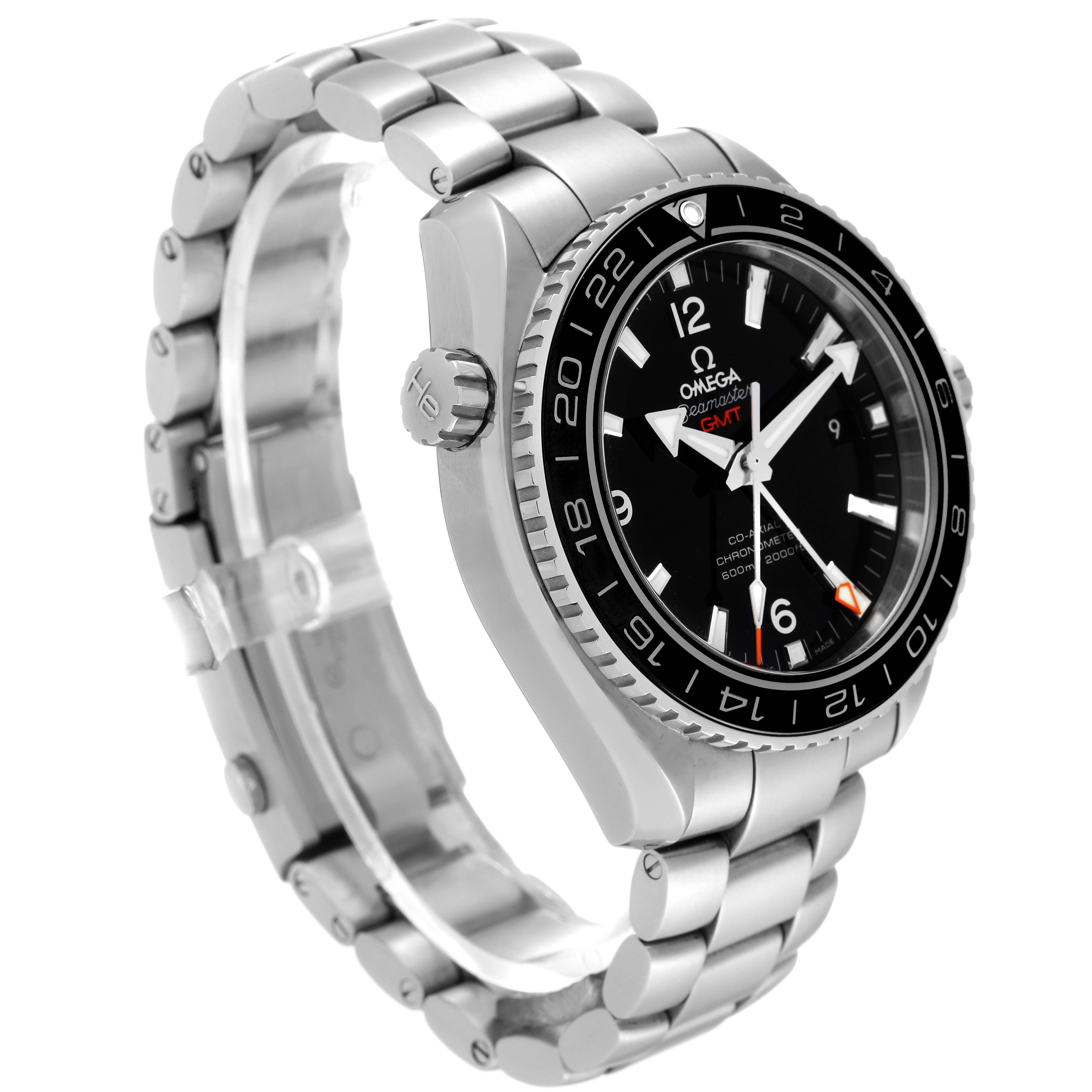 The image shows a side angle of the Omega Planet Ocean 232.30.44.22.01.001 Men
s Stainless Steel Black Dial 232.30.44.22.01.001 Men
s Stainless Steel Black Dial watch, highlighting its dial, bezel, bracelet, and crown.