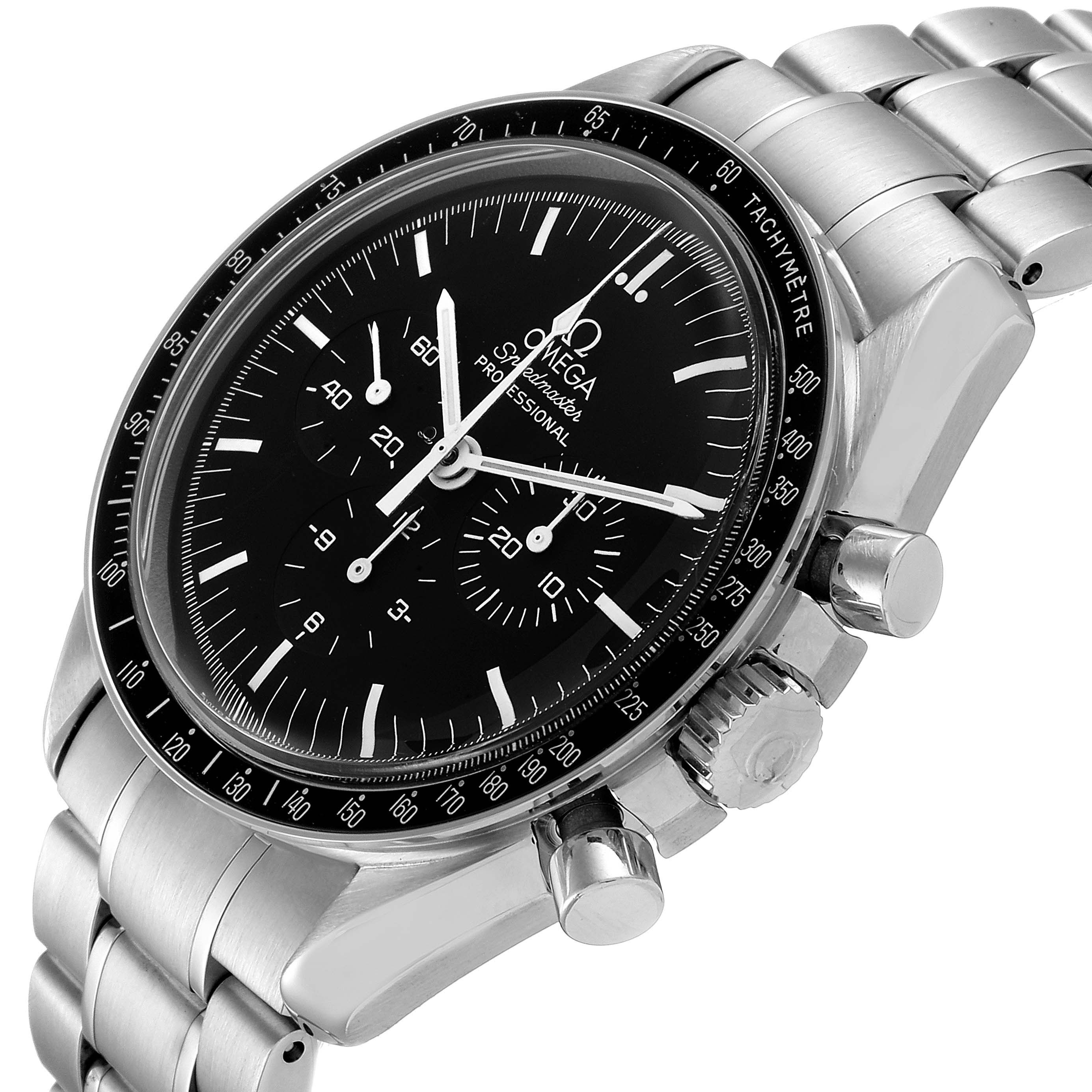 The image shows an angled view of an Omega Speedmaster 3570.50.00 Men's Stainless Steel Black Dial 3570.50.00 Men's Stainless Steel Black Dial's face, bezel, and metal bracelet.