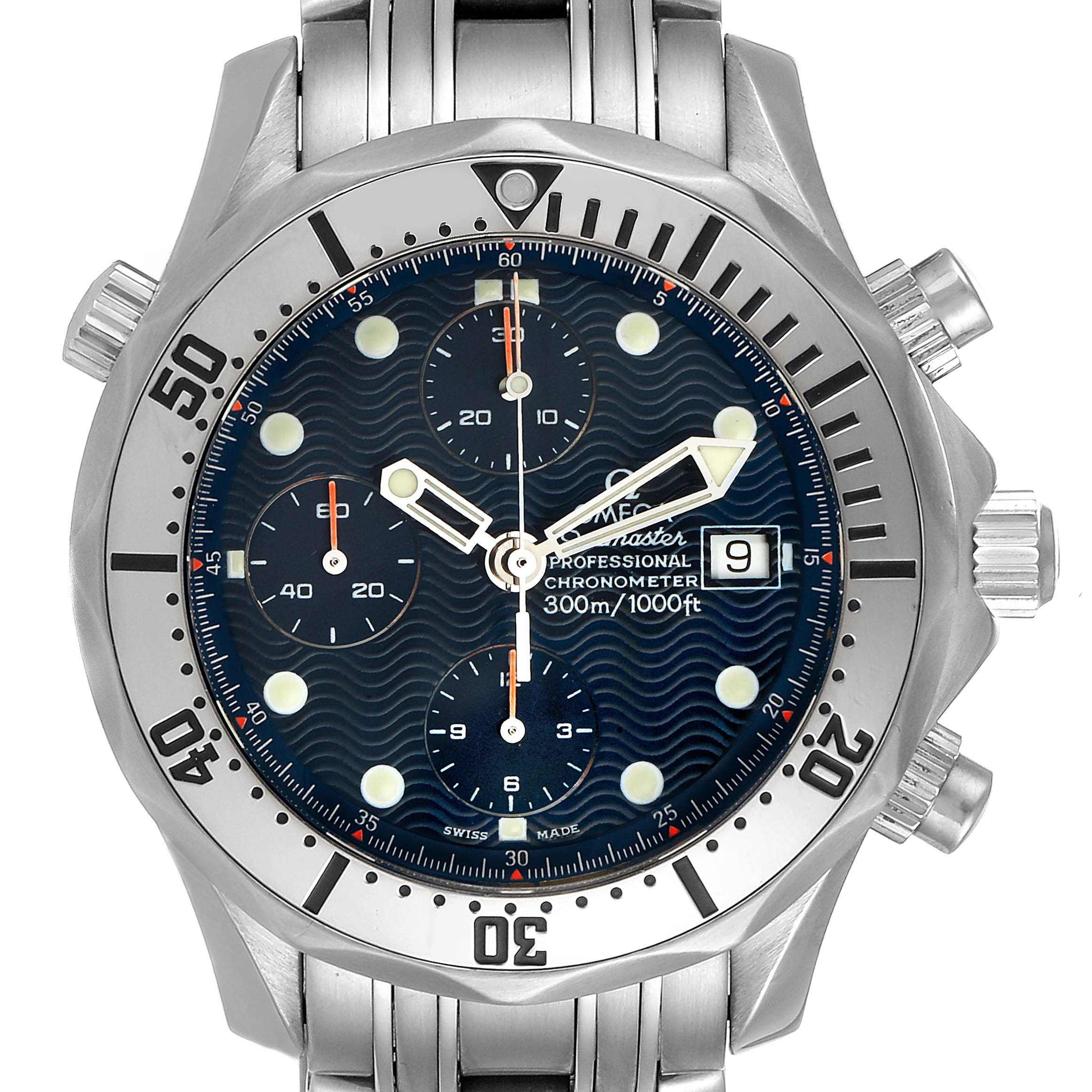 This image shows a front view of the Omega Seamaster 2598.80.00 Men
s Stainless Steel Blue Dial 2598.80.00 Men
s Stainless Steel Blue Dial watch, highlighting its face, bezel, and stainless steel bracelet.