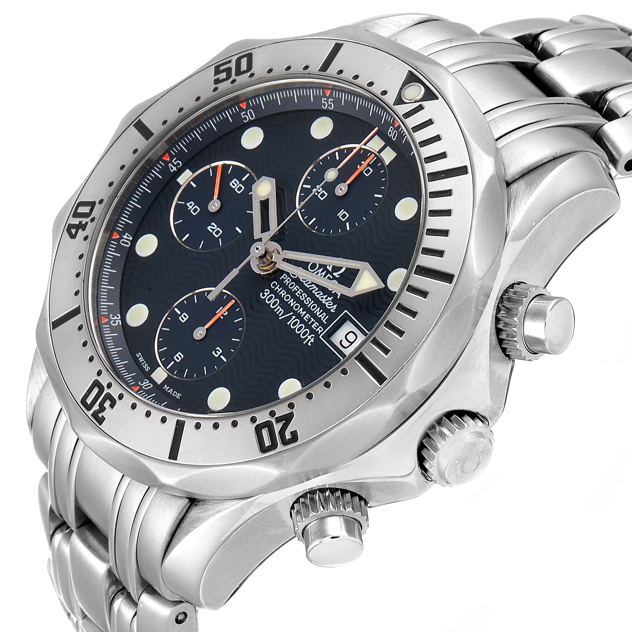 The image shows an angled view of an Omega Seamaster 2598.80.00 Men
s Stainless Steel Blue Dial 2598.80.00 Men
s Stainless Steel Blue Dial watch, highlighting the dial, bezel, crown, and bracelet.