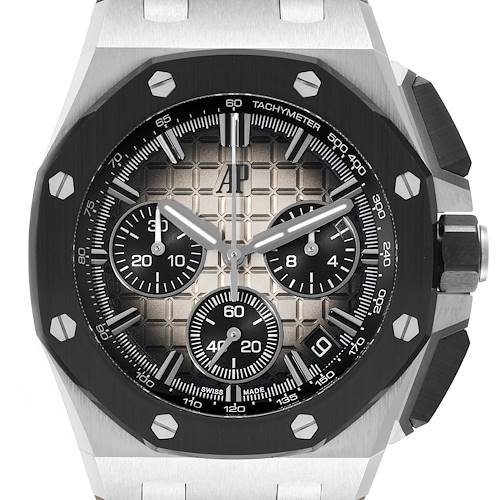 The image shows a frontal view of the Audemars Piguet Royal Oak Offshore, featuring the dial, subdials, bezel, and crown.