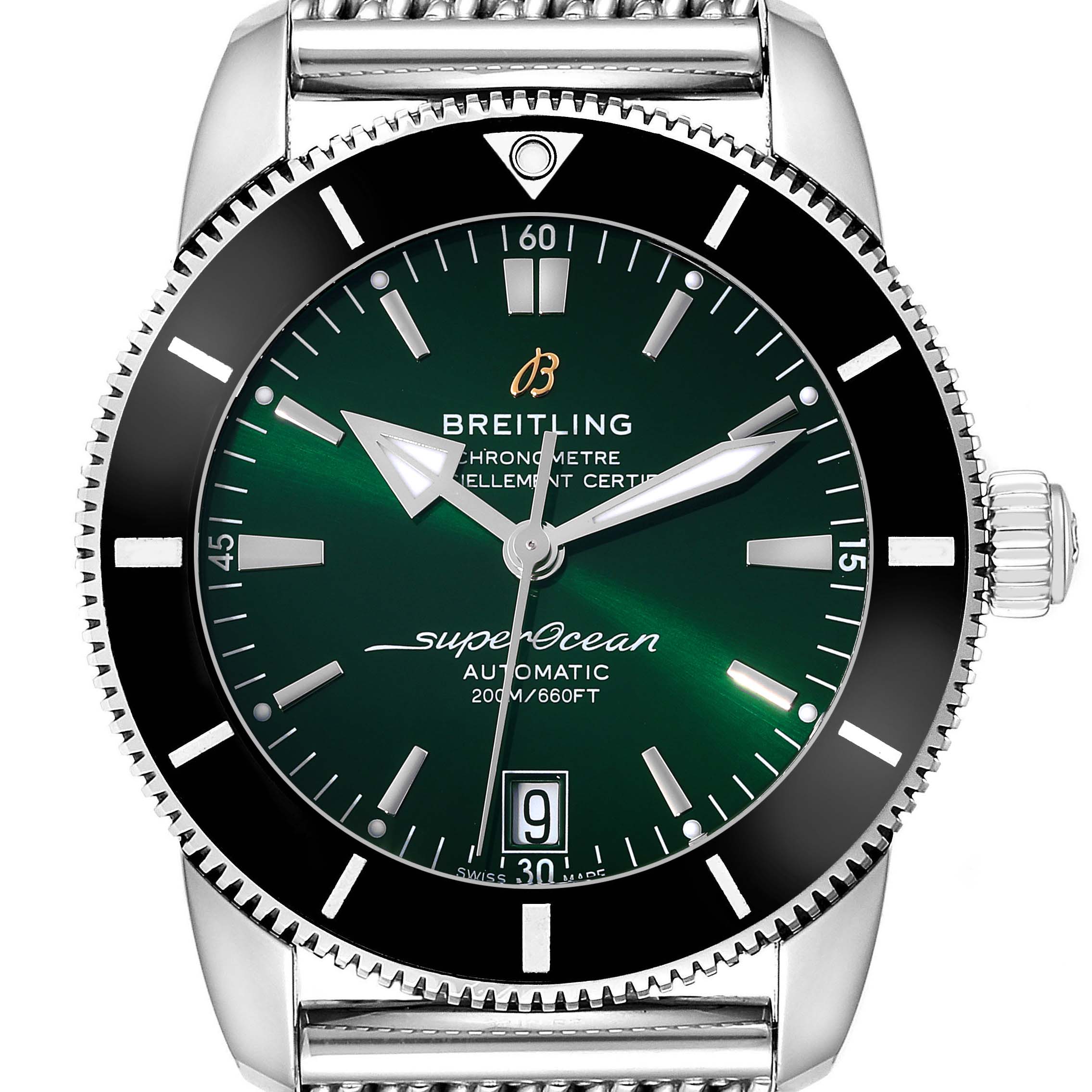 The image shows a close-up of the dial and bezel of a Breitling Superocean AB2010 Men's Stainless Steel Green Dial AB2010 Men's Stainless Steel Green Dial watch.