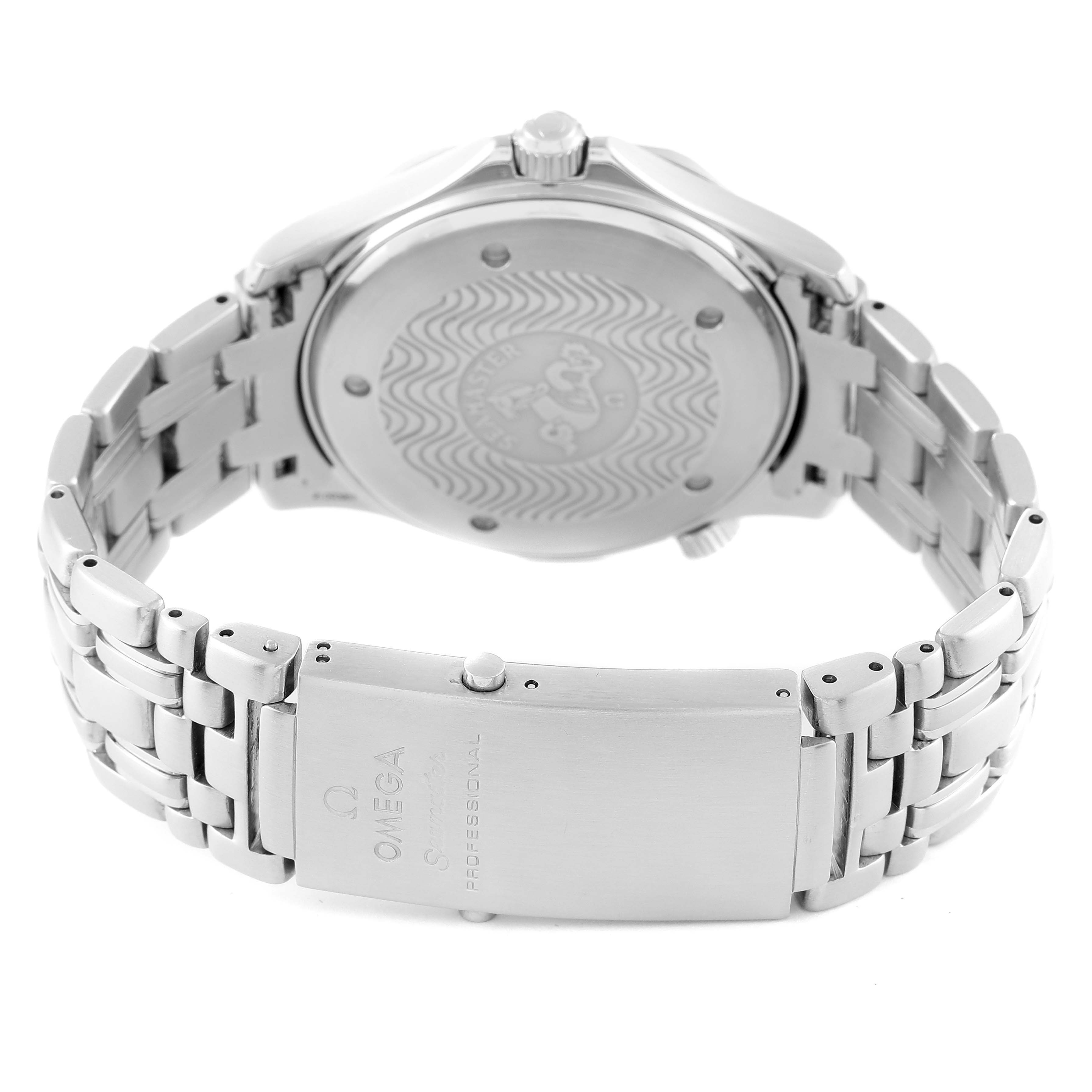 The image shows the back case and the bracelet of an Omega Seamaster 2531.80.00 Men's Stainless Steel Blue Dial 2531.80.00 Men's Stainless Steel Blue Dial watch at an angled view.