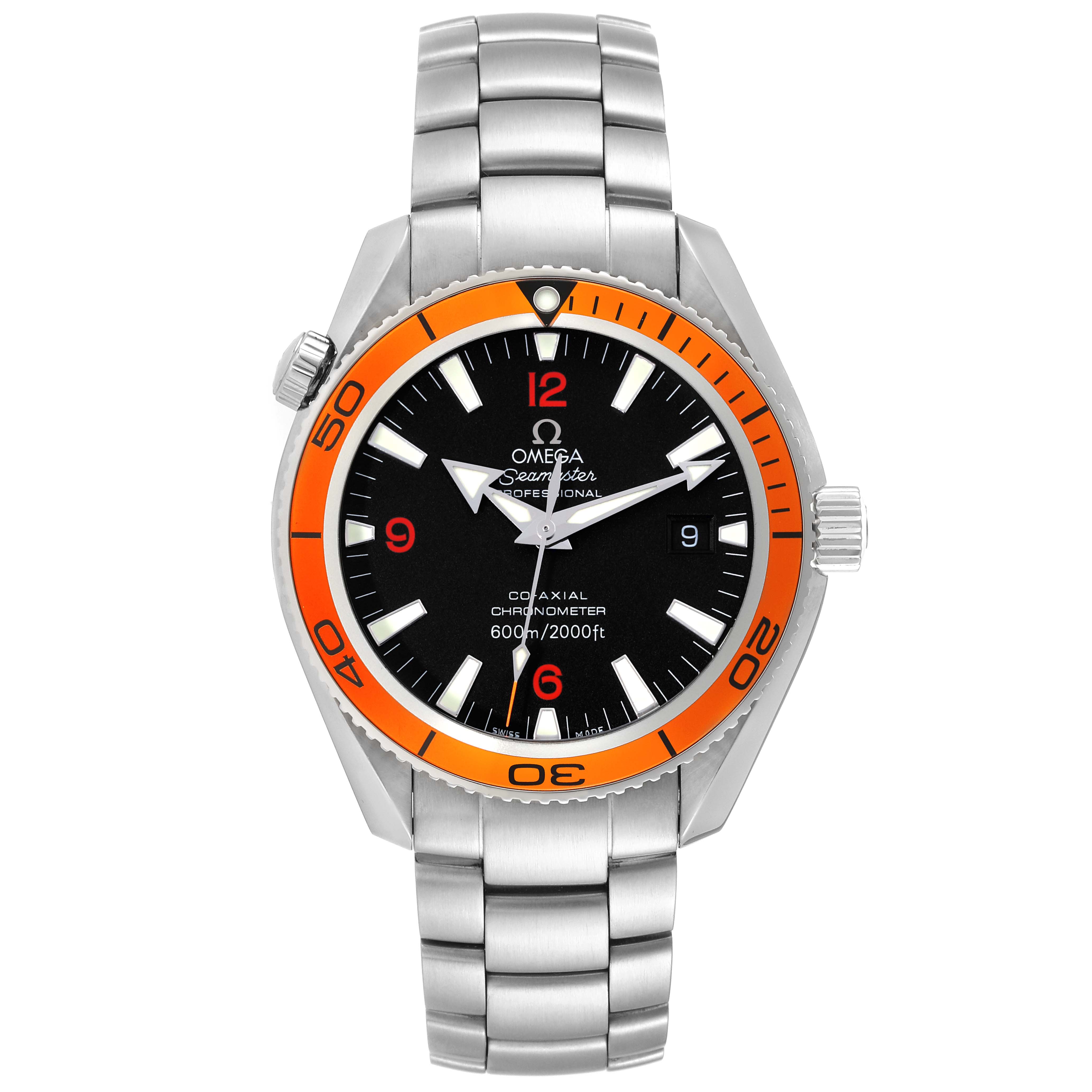 This image shows a front view of the Omega Planet Ocean 2209.50.00 Men
s Stainless Steel Black Dial 2209.50.00 Men
s Stainless Steel Black Dial watch, displaying its bezel, dial, and bracelet.