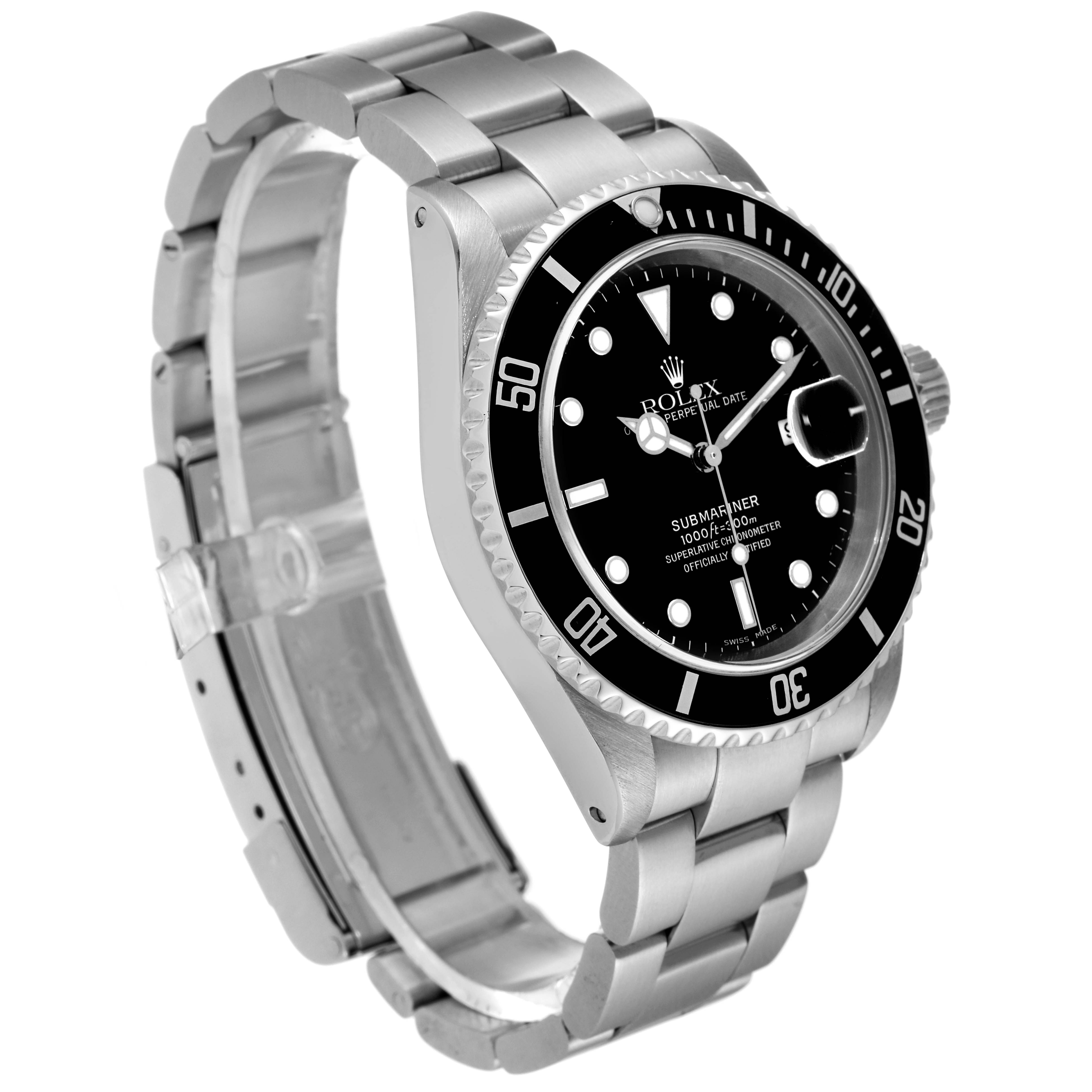 This image shows a side angle of a Rolex Submariner 16610 Men
s Stainless Steel Black Dial 16610 Men
s Stainless Steel Black Dial watch, highlighting the dial, bezel, and metal bracelet.