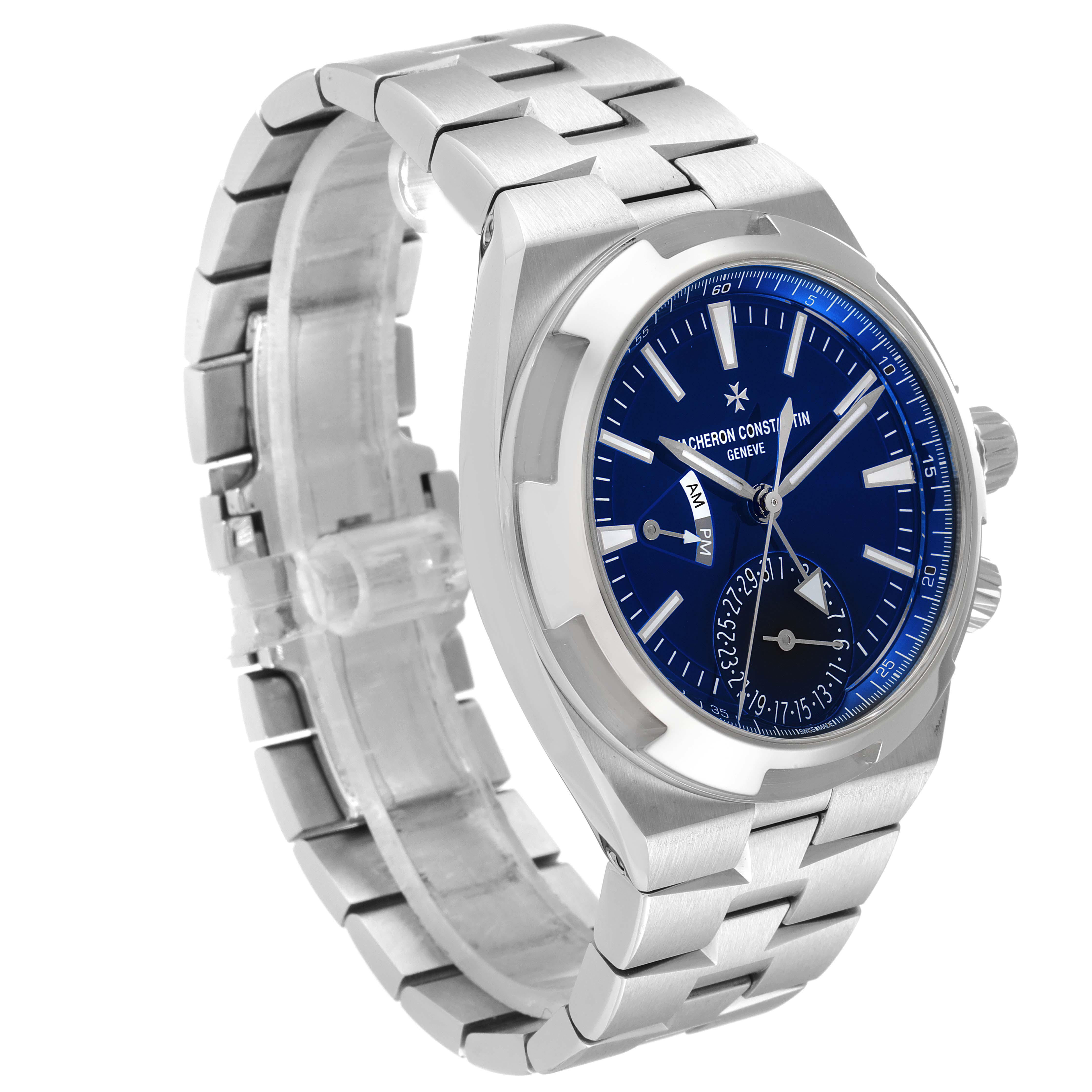 The image shows a Vacheron Constantin Overseas 7900V/110A-B334 Men's Stainless Steel Blue Dial 7900V/110A-B334 Men's Stainless Steel Blue Dial model watch at a three-quarter angle, showcasing the face, bracelet, and part of the case.