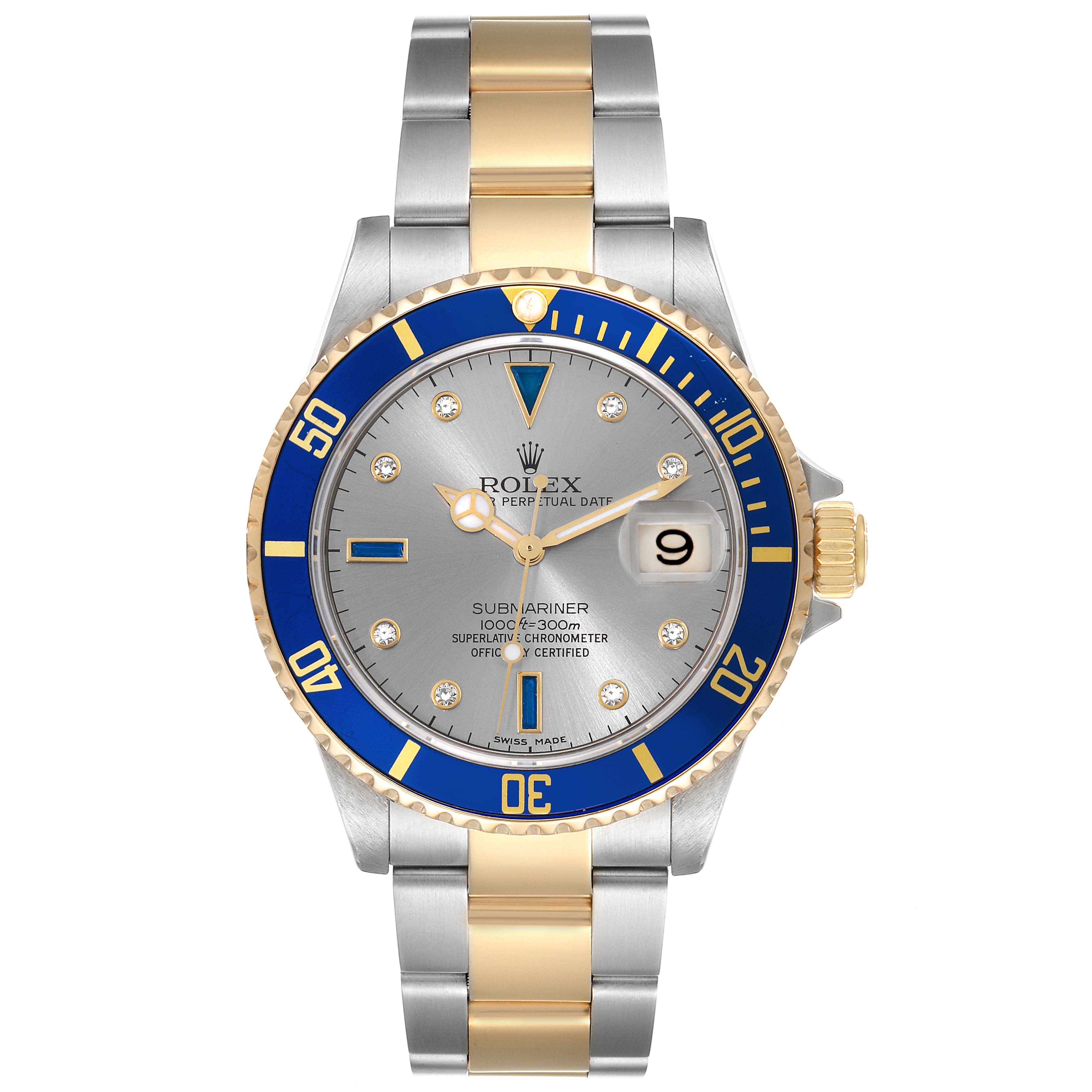 This image shows a front view of a Rolex Submariner 16613 Men
s Steel and Gold (two tone) Grey Dial 16613 Men
s Steel and Gold (two tone) Grey Dial watch, featuring its dial, bezel, and bracelet.