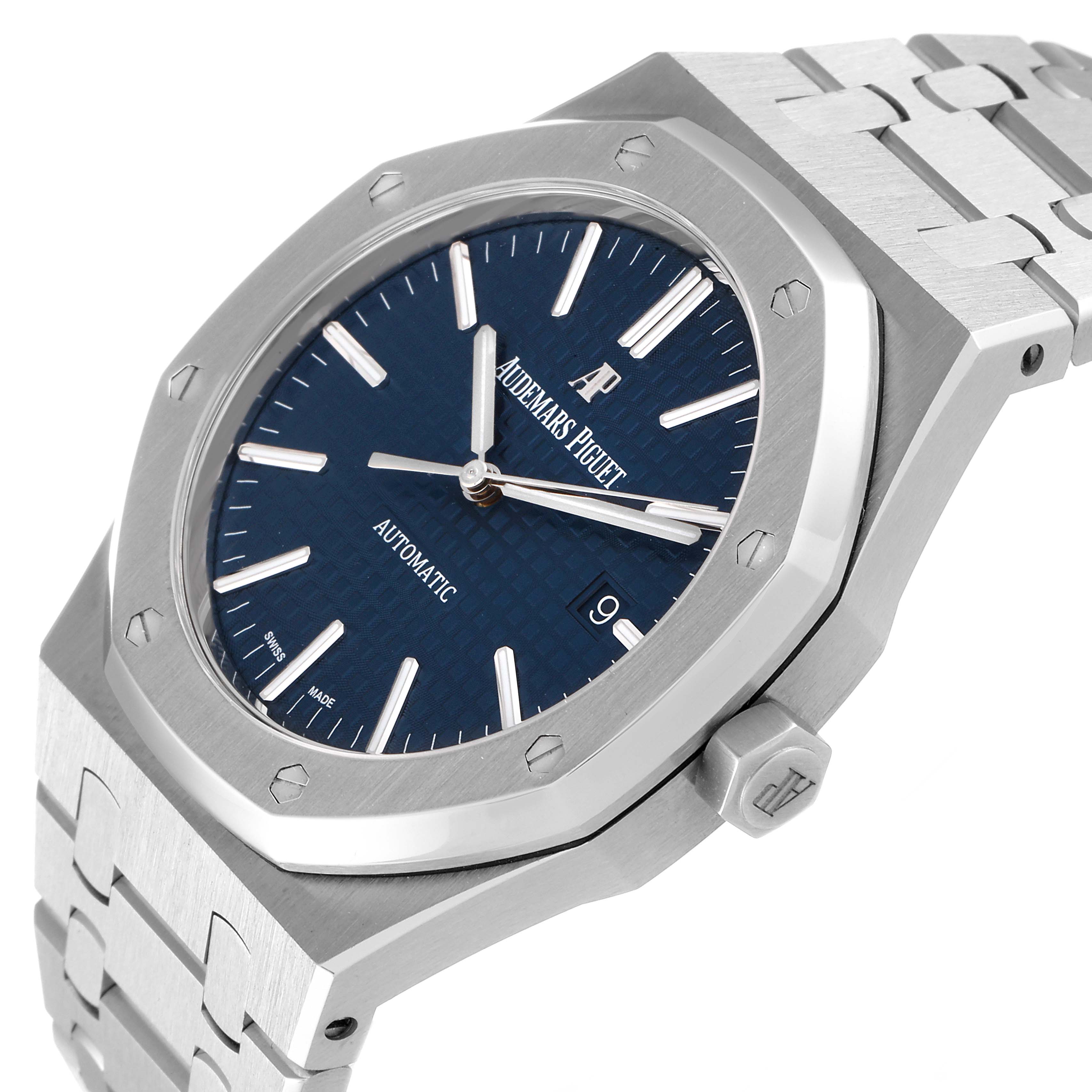 The image shows a side angle of the Audemars Piguet Royal Oak 15400ST.OO.1220ST.03 Men's Stainless Steel Blue Dial 15400ST.OO.1220ST.03 Men's Stainless Steel Blue Dial watch, highlighting its blue dial, octagonal bezel, date window, and bracelet.