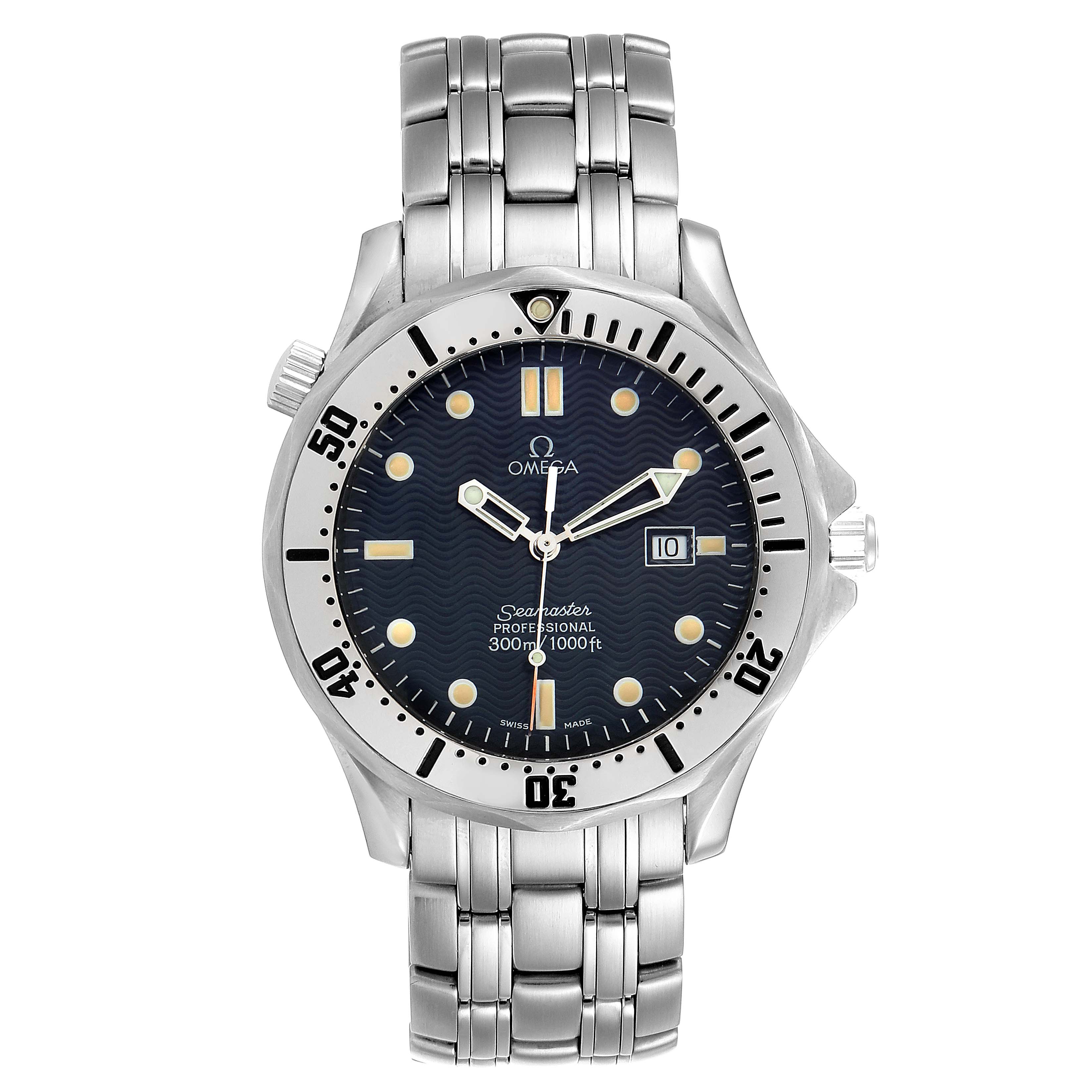 This image shows an Omega Seamaster 2542.80.00 Men
s Stainless Steel Blue Dial 2542.80.00 Men
s Stainless Steel Blue Dial watch from a front angle, displaying the face, bezel, and metal bracelet.