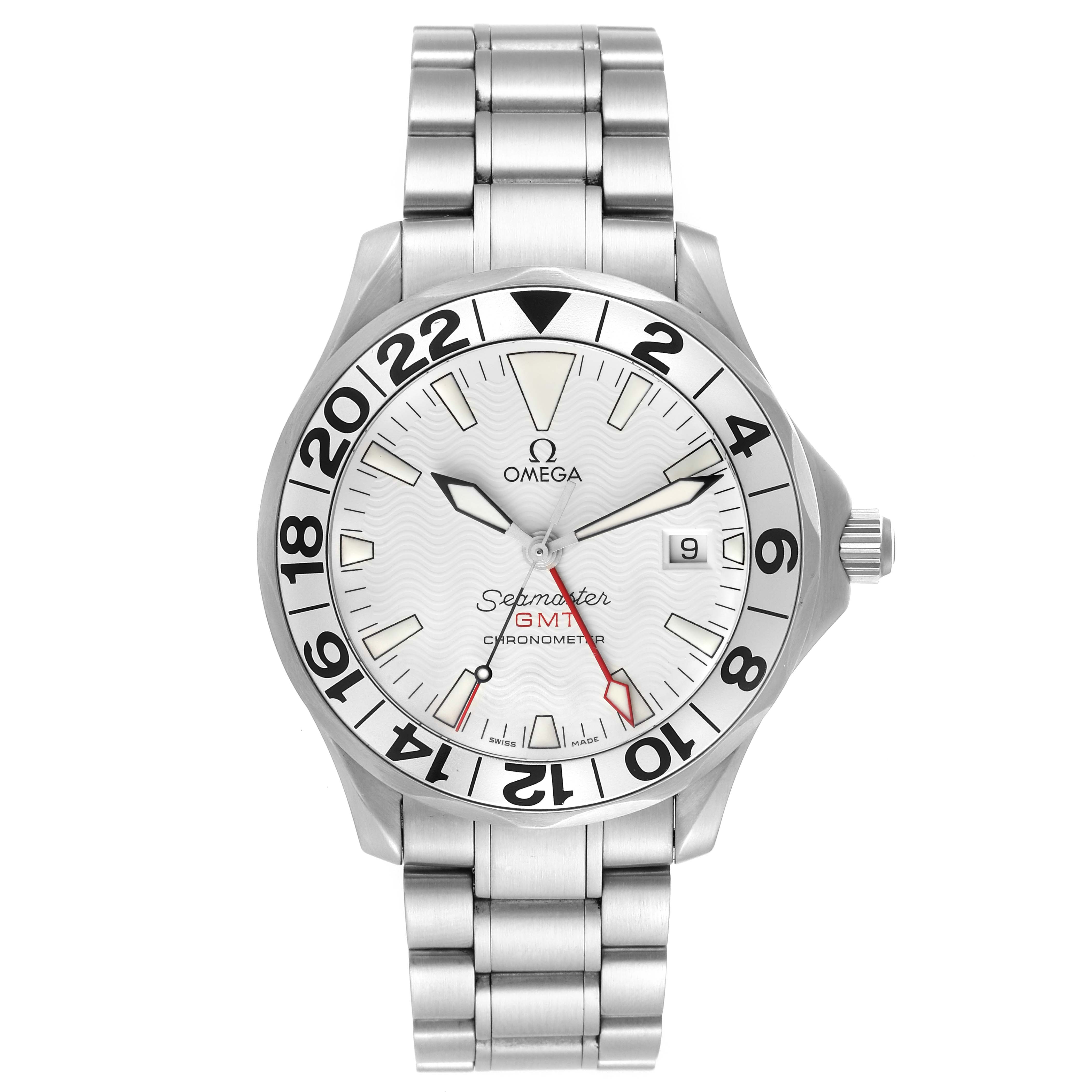 This is a front view of an Omega Seamaster 2538.20.00 Men's Stainless Steel White Dial 2538.20.00 Men's Stainless Steel White Dial watch, showing the dial, bezel, hands, date window, and metal bracelet.