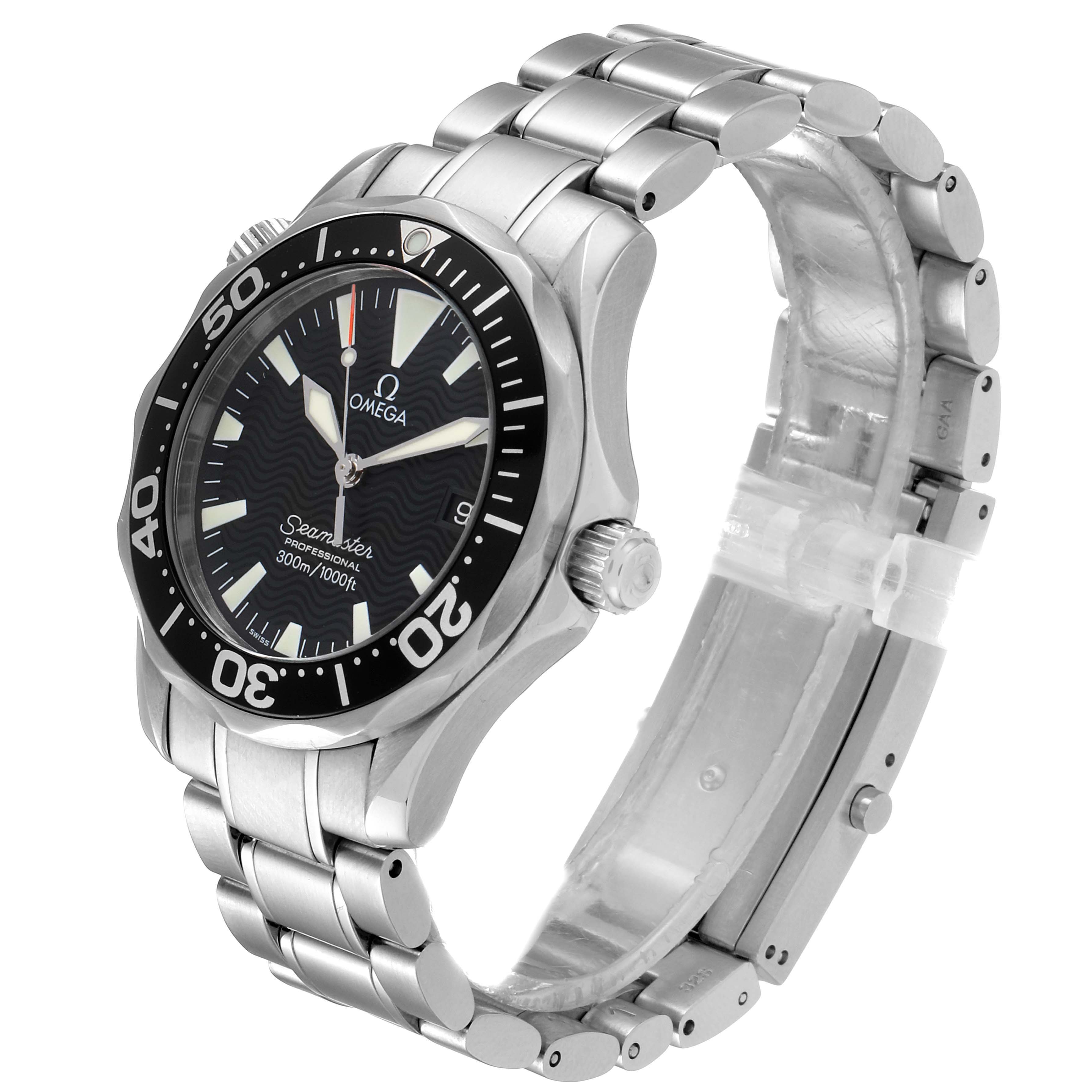 The image shows an angled side view of the Omega Seamaster 2262.50.00 Men
s Stainless Steel Black Dial 2262.50.00 Men
s Stainless Steel Black Dial watch, highlighting its bracelet, bezel, dial, and crown.