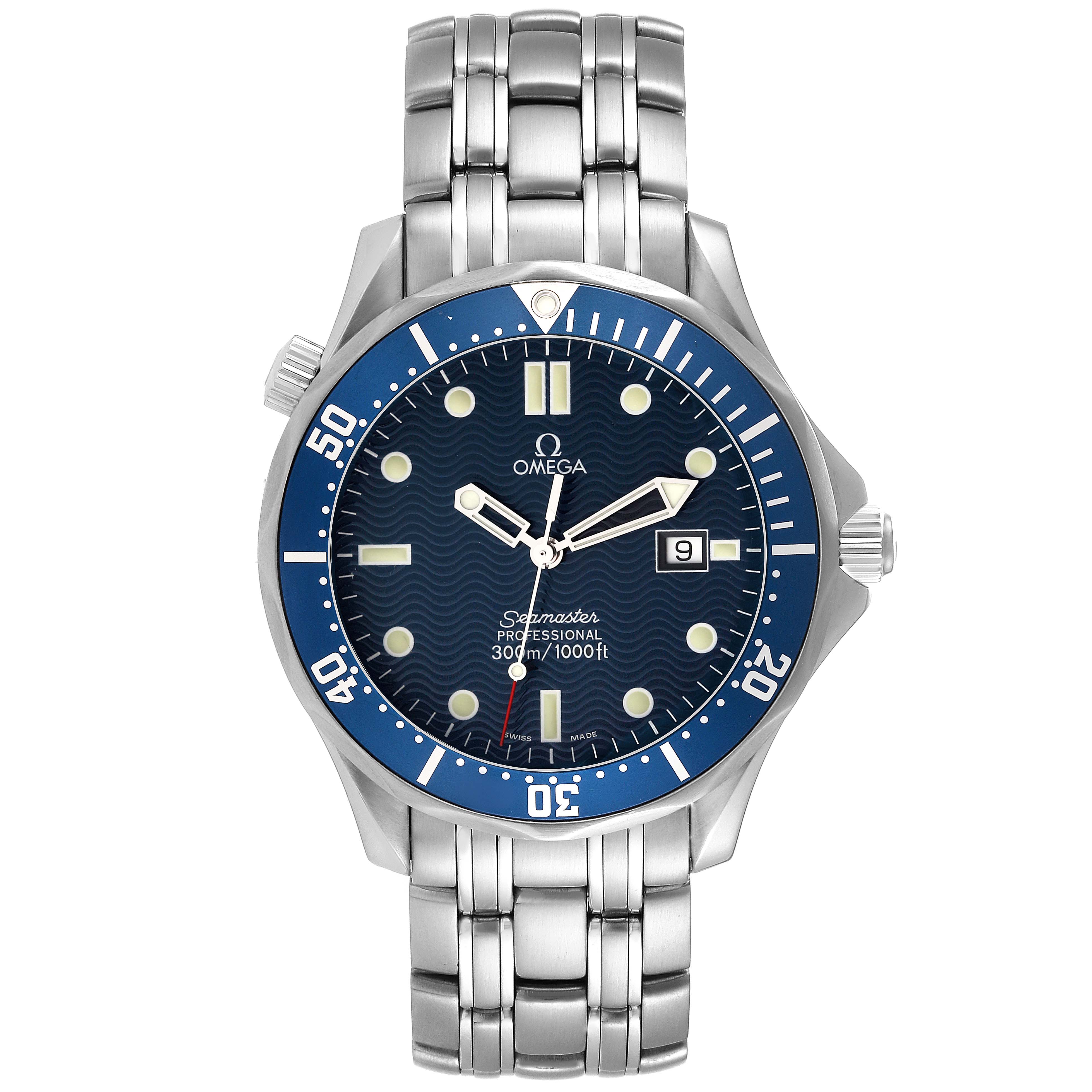 The image shows a front view of the Omega Seamaster 2541.80.00 Men
s Stainless Steel Blue Dial 2541.80.00 Men
s Stainless Steel Blue Dial watch, highlighting its dial, bezel, and stainless steel bracelet.
