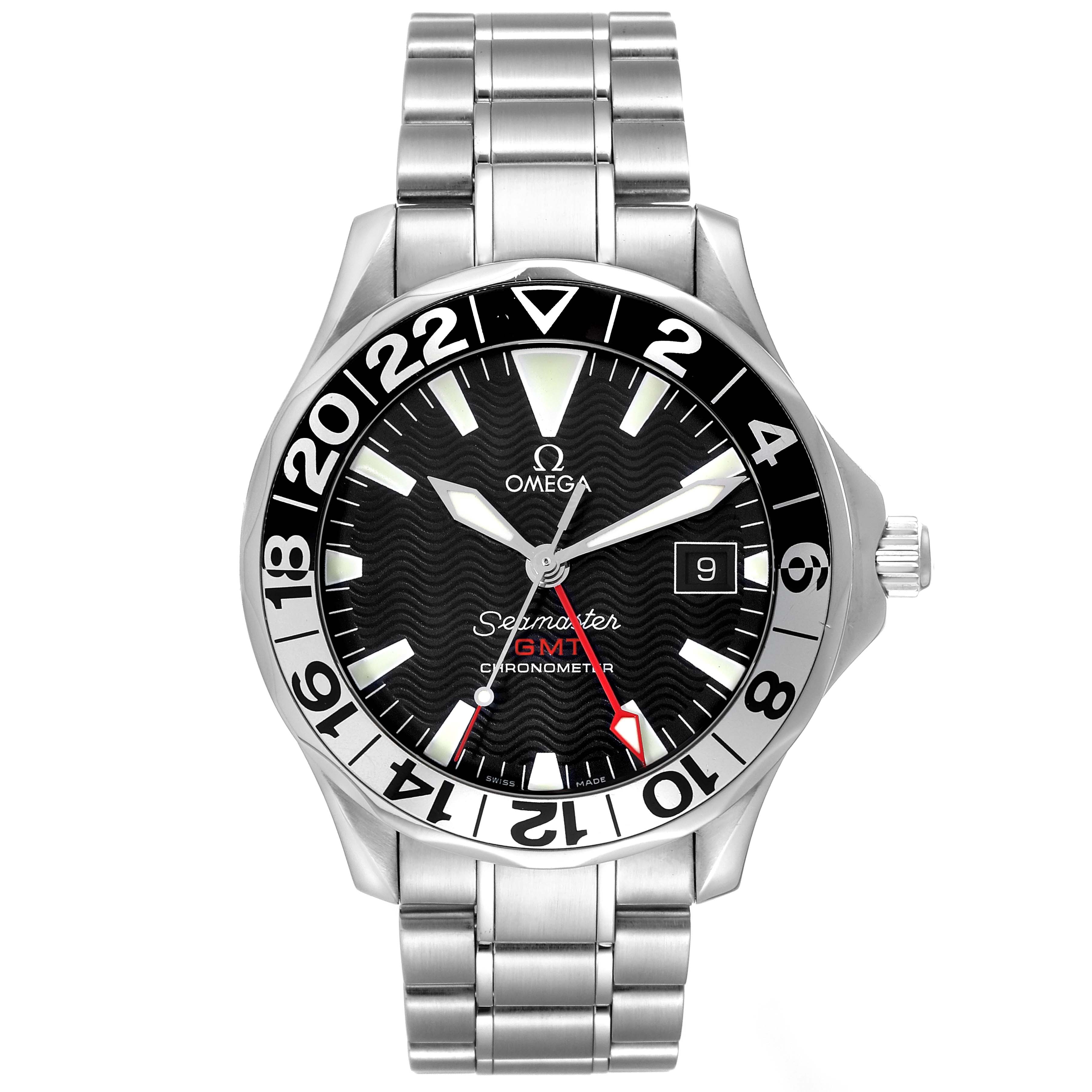 This is the front view of an Omega Seamaster 2234.50.00 Men
s Stainless Steel Black Dial 2234.50.00 Men
s Stainless Steel Black Dial watch, showcasing its dial, bezel, and metal bracelet.