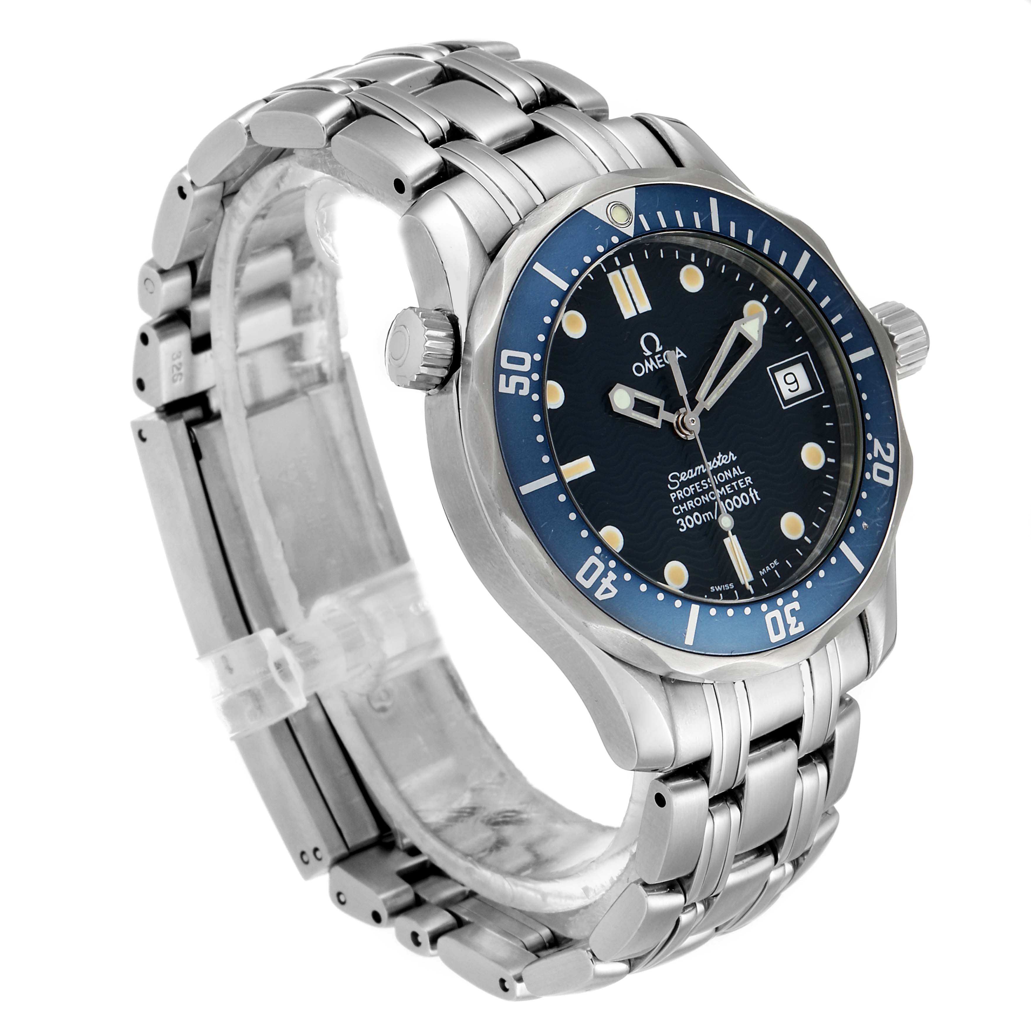 This Omega Seamaster 2551.80.00 Men
s Stainless Steel Blue Dial 2551.80.00 Men
s Stainless Steel Blue Dial model watch is shown at an angle highlighting its face, bezel, crown, and stainless steel bracelet.