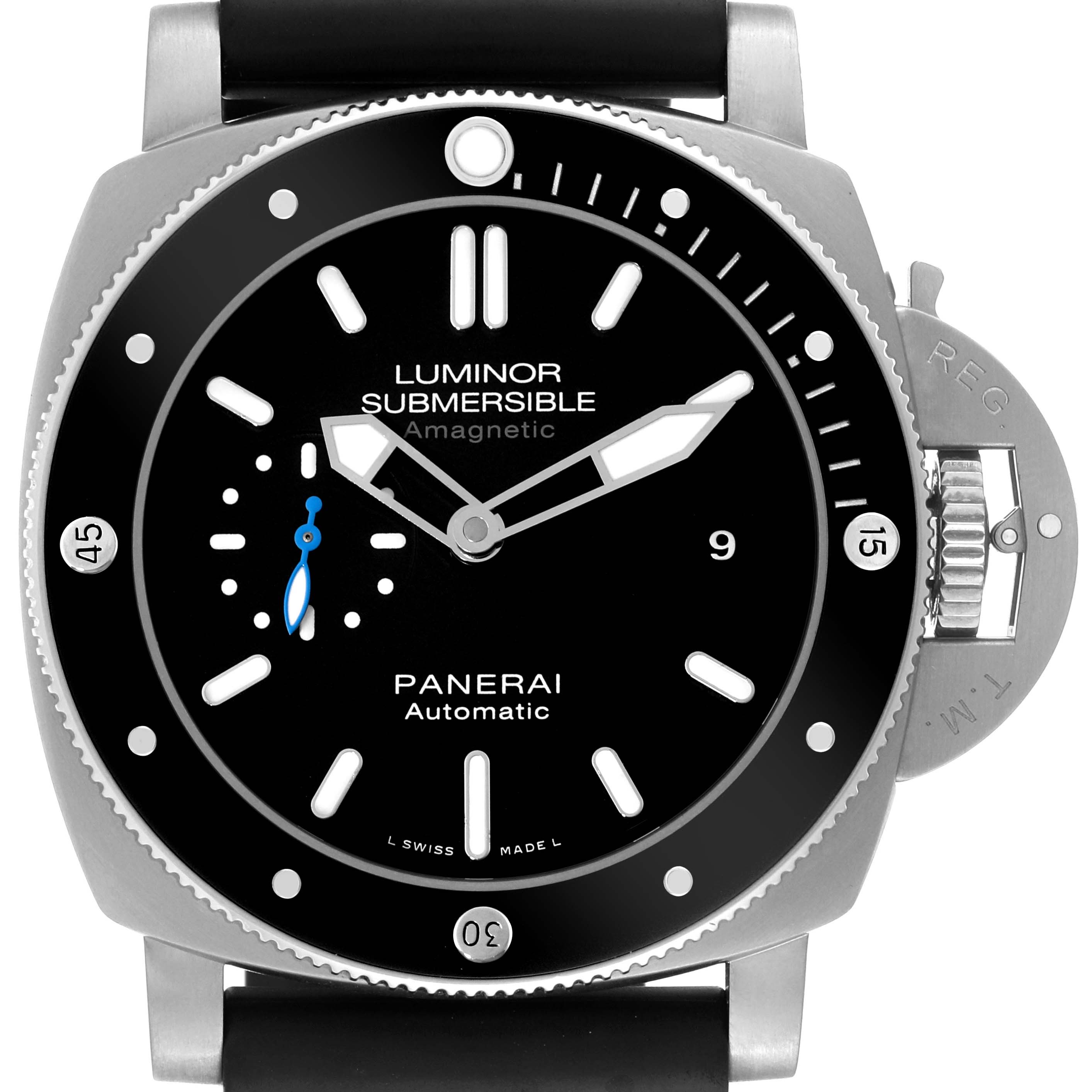 The image shows a frontal view of the Panerai Luminor Submersible watch, highlighting the dial, bezel, and crown guard.