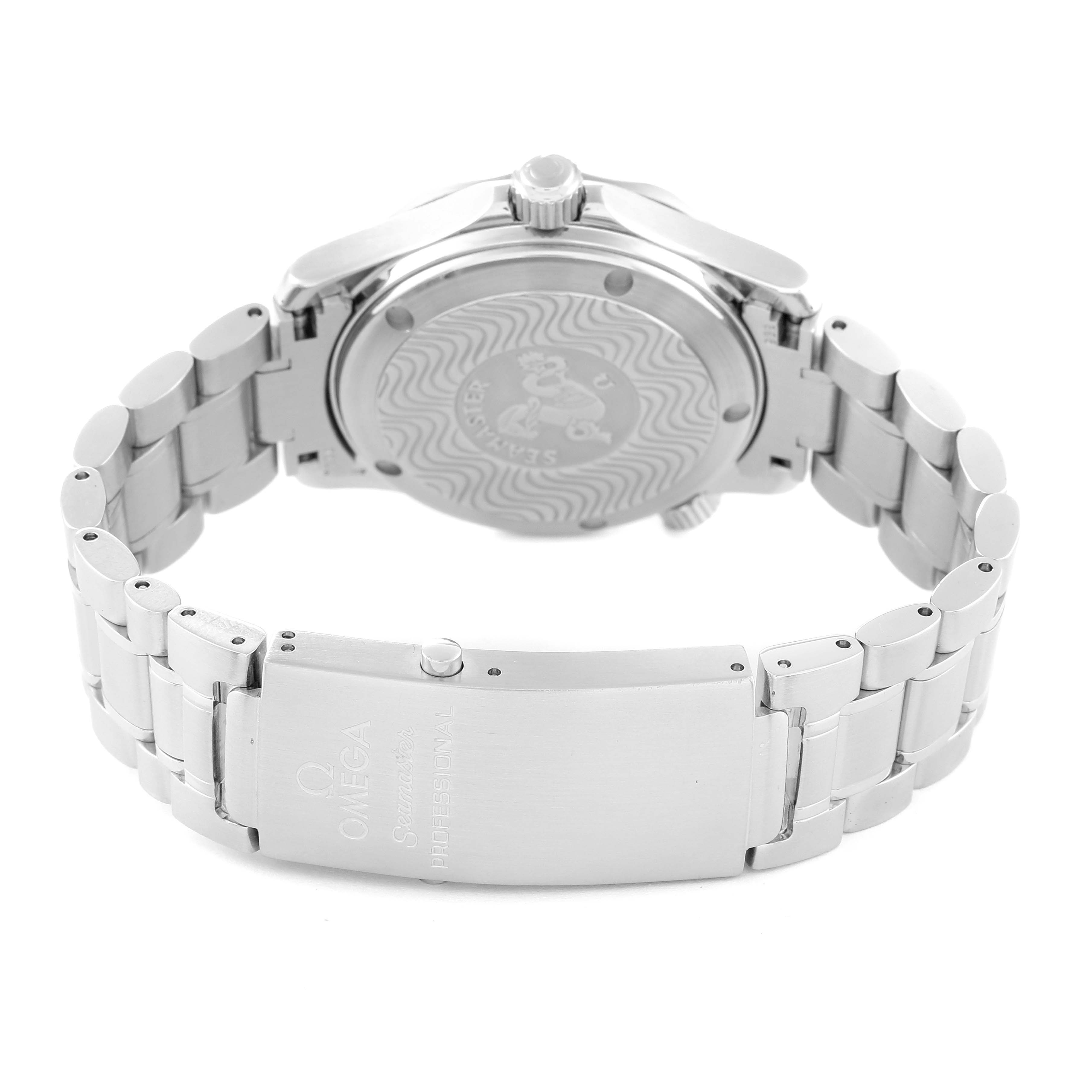 The image shows the back and clasp of the Omega Seamaster 2253.80.00 Men
s Stainless Steel Blue Dial 2253.80.00 Men
s Stainless Steel Blue Dial watch.