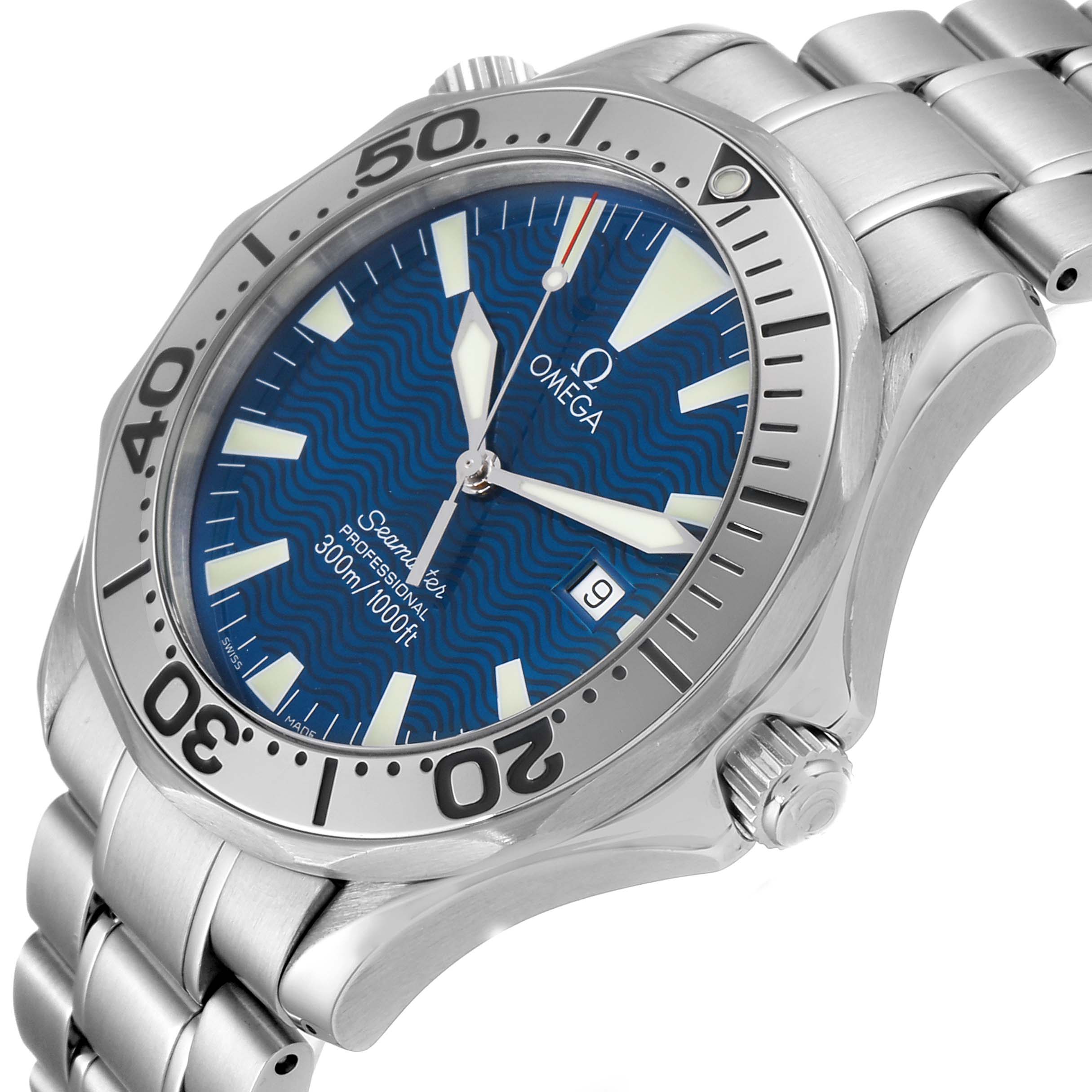 The image shows an angled view of an Omega Seamaster 2265.80.00 Men
s Stainless Steel Blue Dial 2265.80.00 Men
s Stainless Steel Blue Dial watch emphasizing the bezel, dial, and stainless steel bracelet.