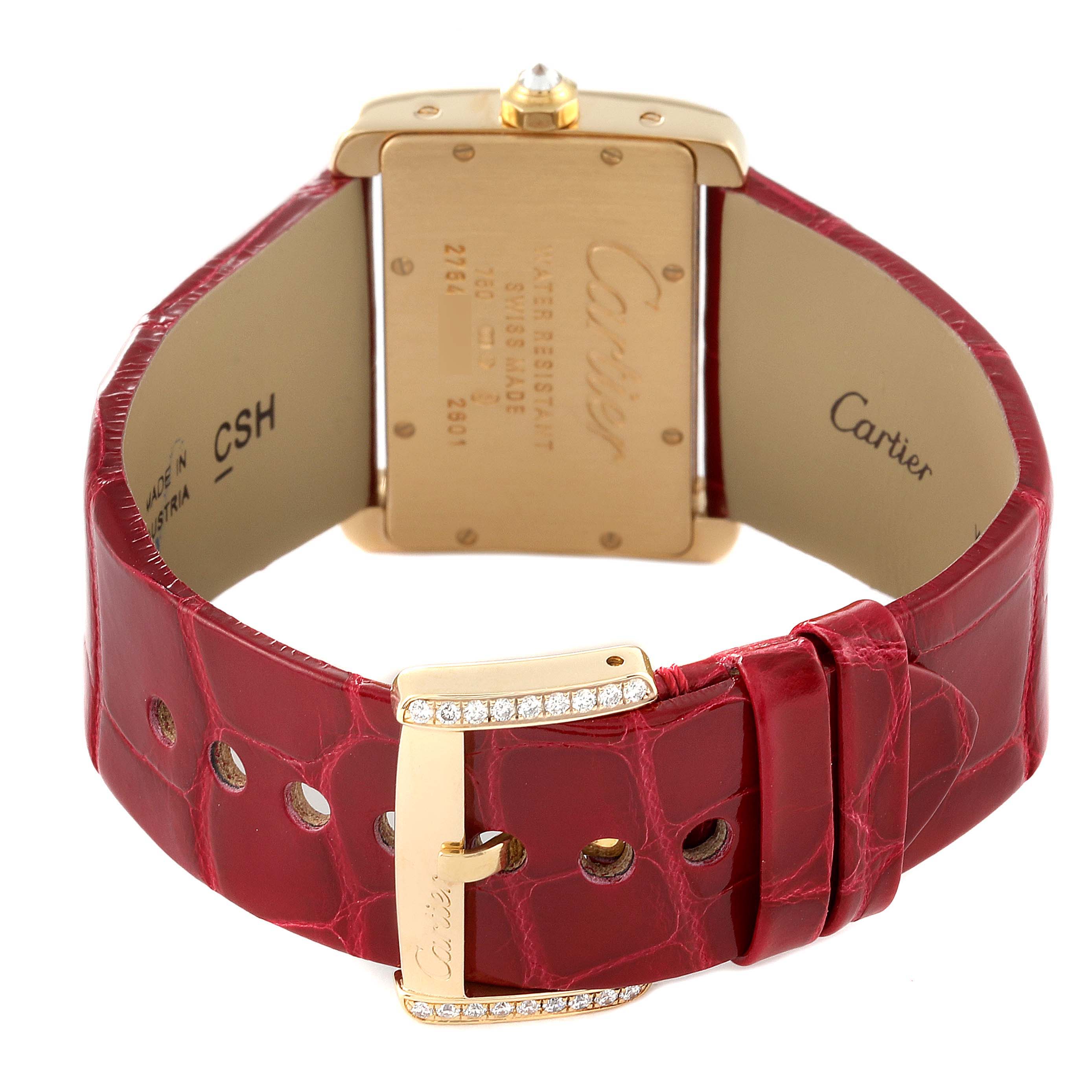 This image shows the back view of a Cartier Tank Divan WA301471 Women
s Yellow Gold Silver Dial WA301471 Women
s Yellow Gold Silver Dial watch, focusing on the red leather strap and clasp.