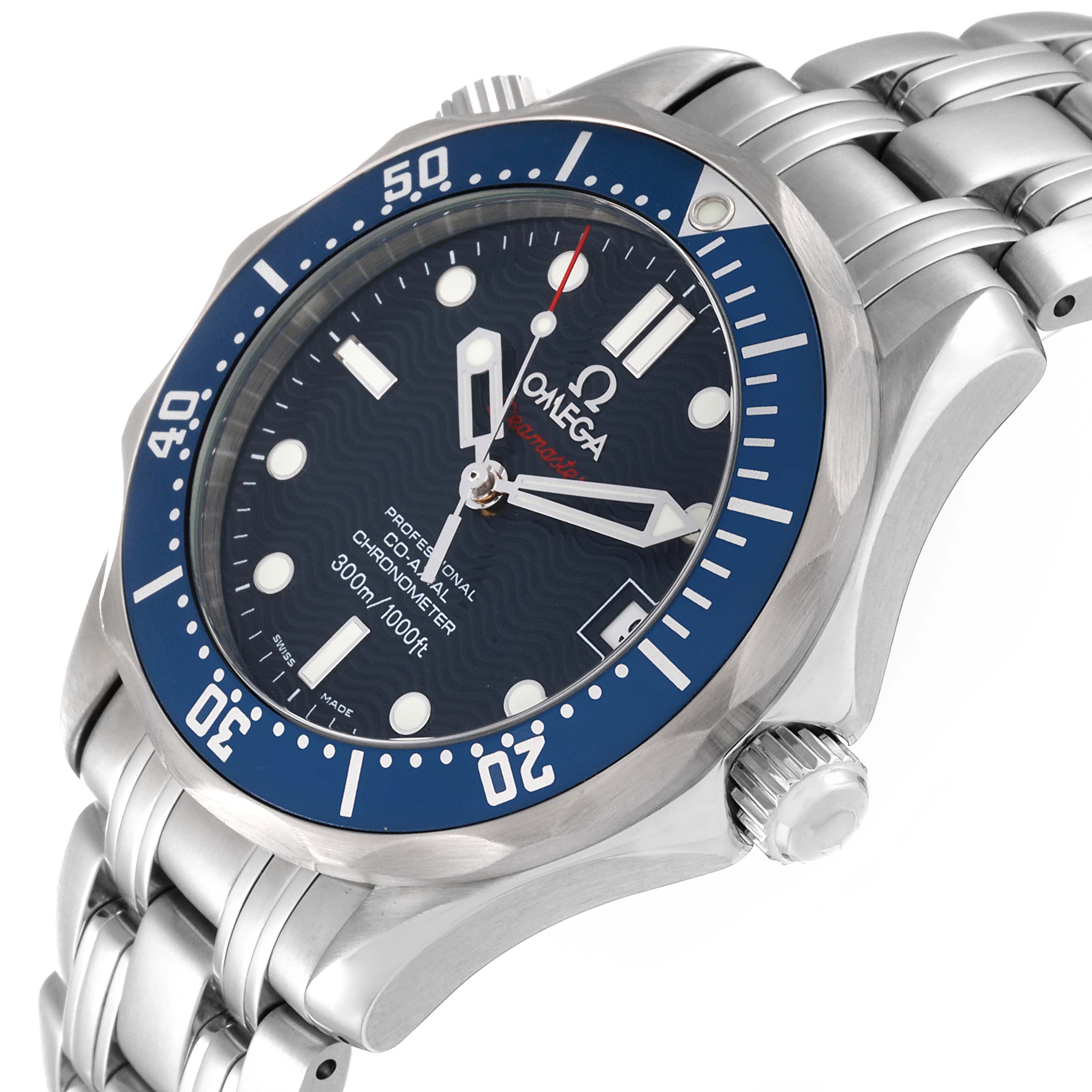 The image shows an angled front view of the Omega Seamaster 2222.80.00 Men
s Stainless Steel Blue Dial 2222.80.00 Men
s Stainless Steel Blue Dial watch, highlighting its bezel, face, and stainless steel bracelet.