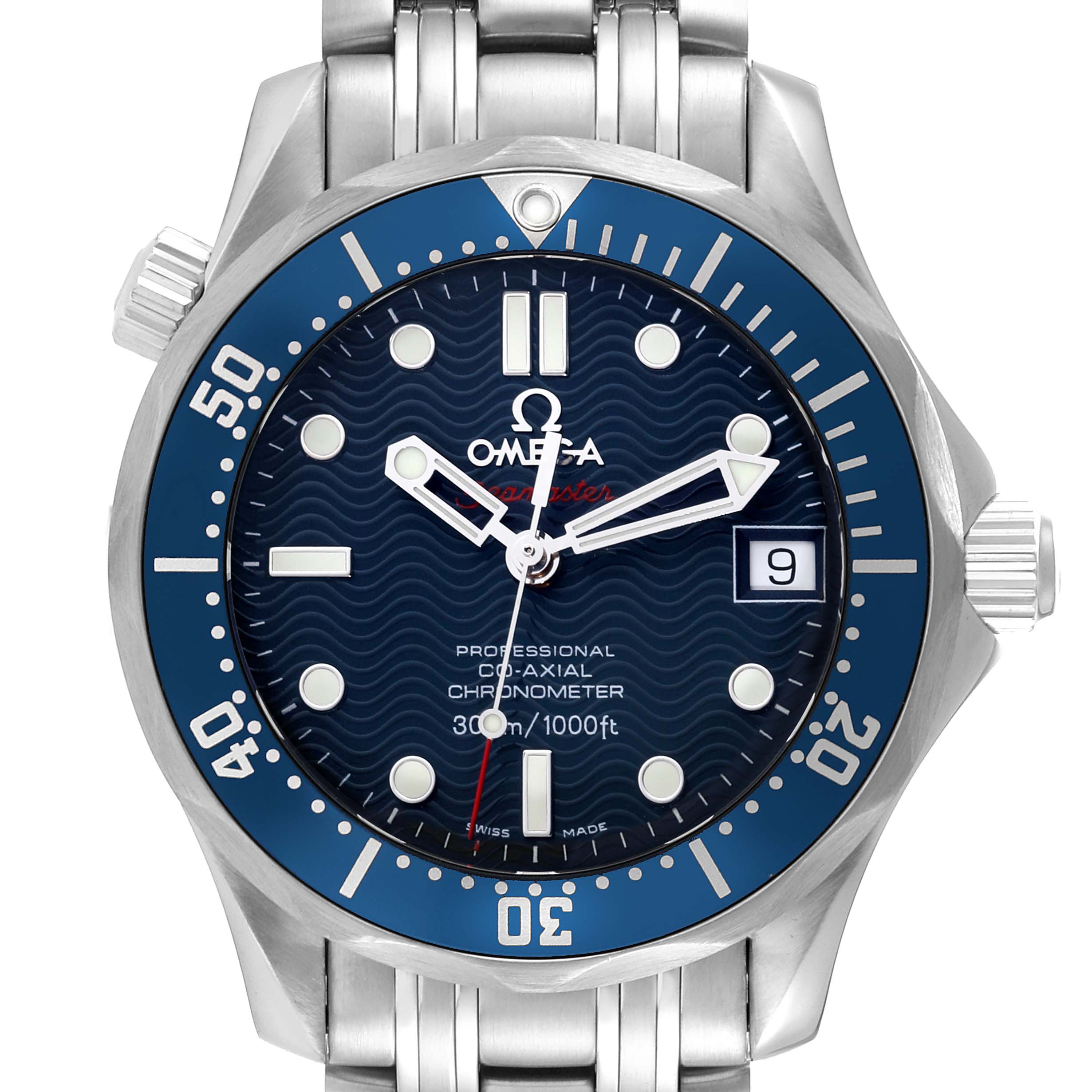 The image shows a front view of the Omega Seamaster 2222.80.00 Men
s Stainless Steel Blue Dial 2222.80.00 Men
s Stainless Steel Blue Dial watch displaying its dial, bezel, crown, and metal bracelet.