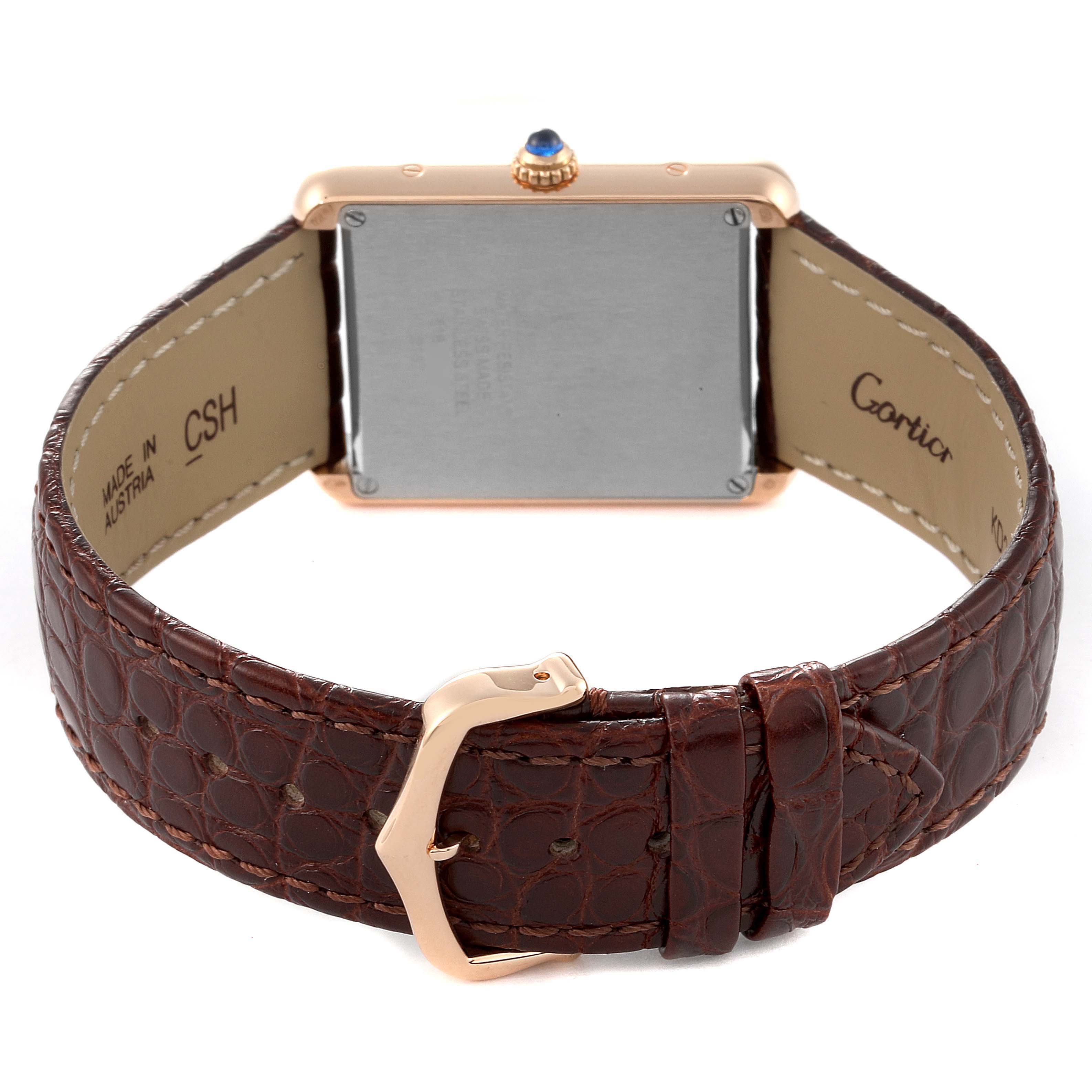 The image shows the back and strap of a Cartier Tank Solo W5200025 Men
s Rose Gold Silver Dial W5200025 Men
s Rose Gold Silver Dial watch, displaying the buckle and the case back.