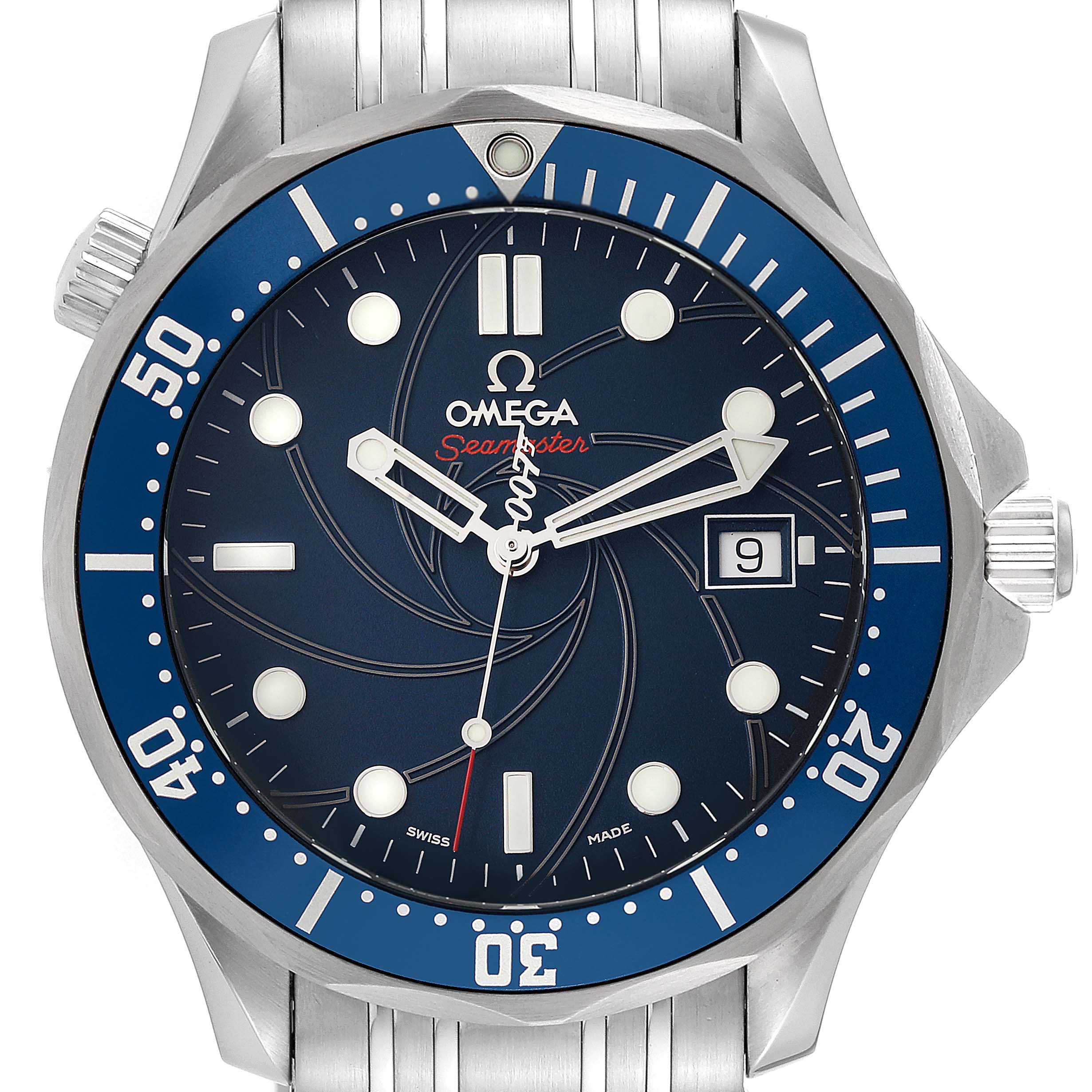 The image shows a front view of the Omega Seamaster 2226.80.00 Men's Stainless Steel Blue Dial 2226.80.00 Men's Stainless Steel Blue Dial watch, highlighting the blue dial, date window, and metallic bracelet.