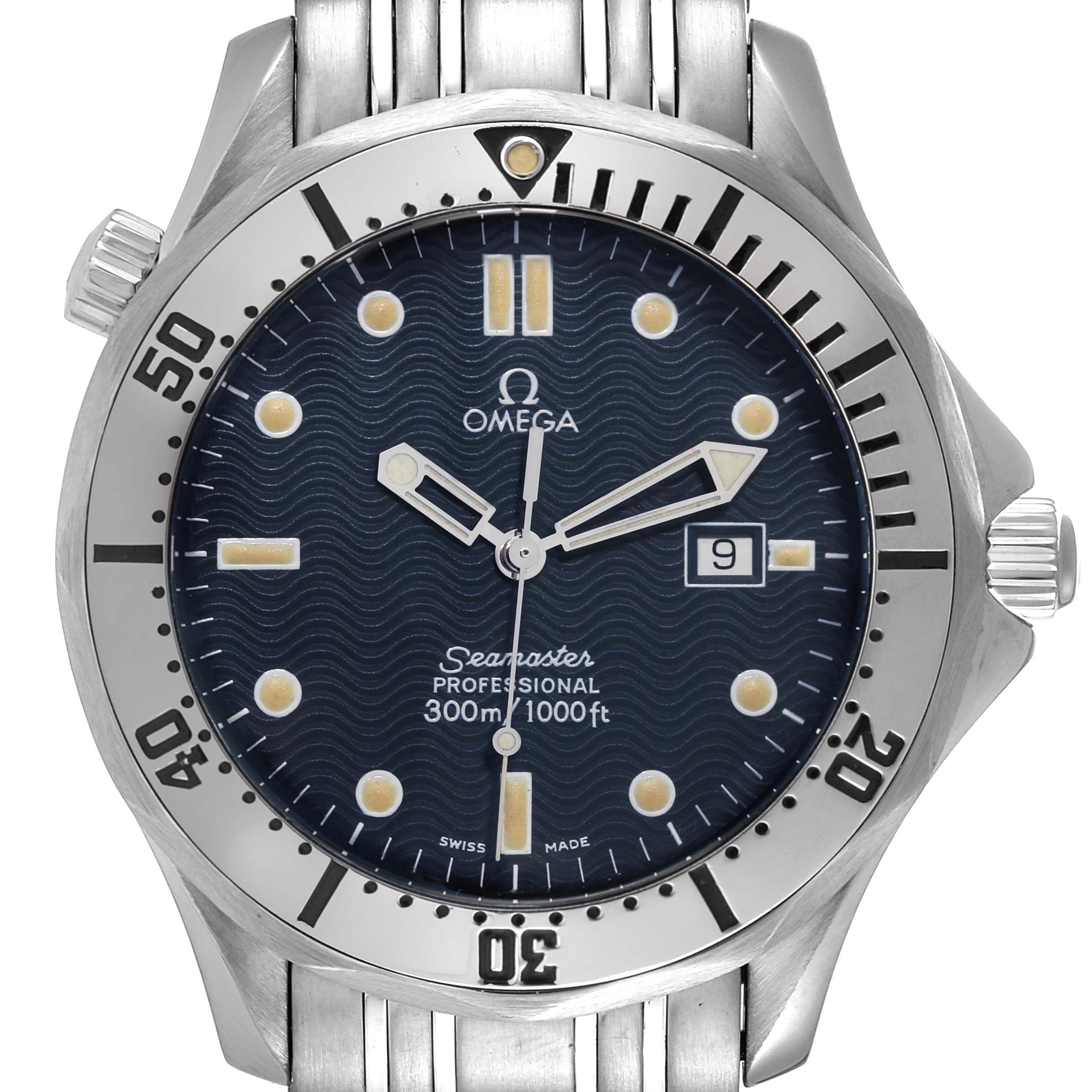 Front view of the Omega Seamaster 2542.80.00 Men's Stainless Steel Blue Dial 2542.80.00 Men's Stainless Steel Blue Dial watch showing the dial, bezel, date window, and part of the bracelet.