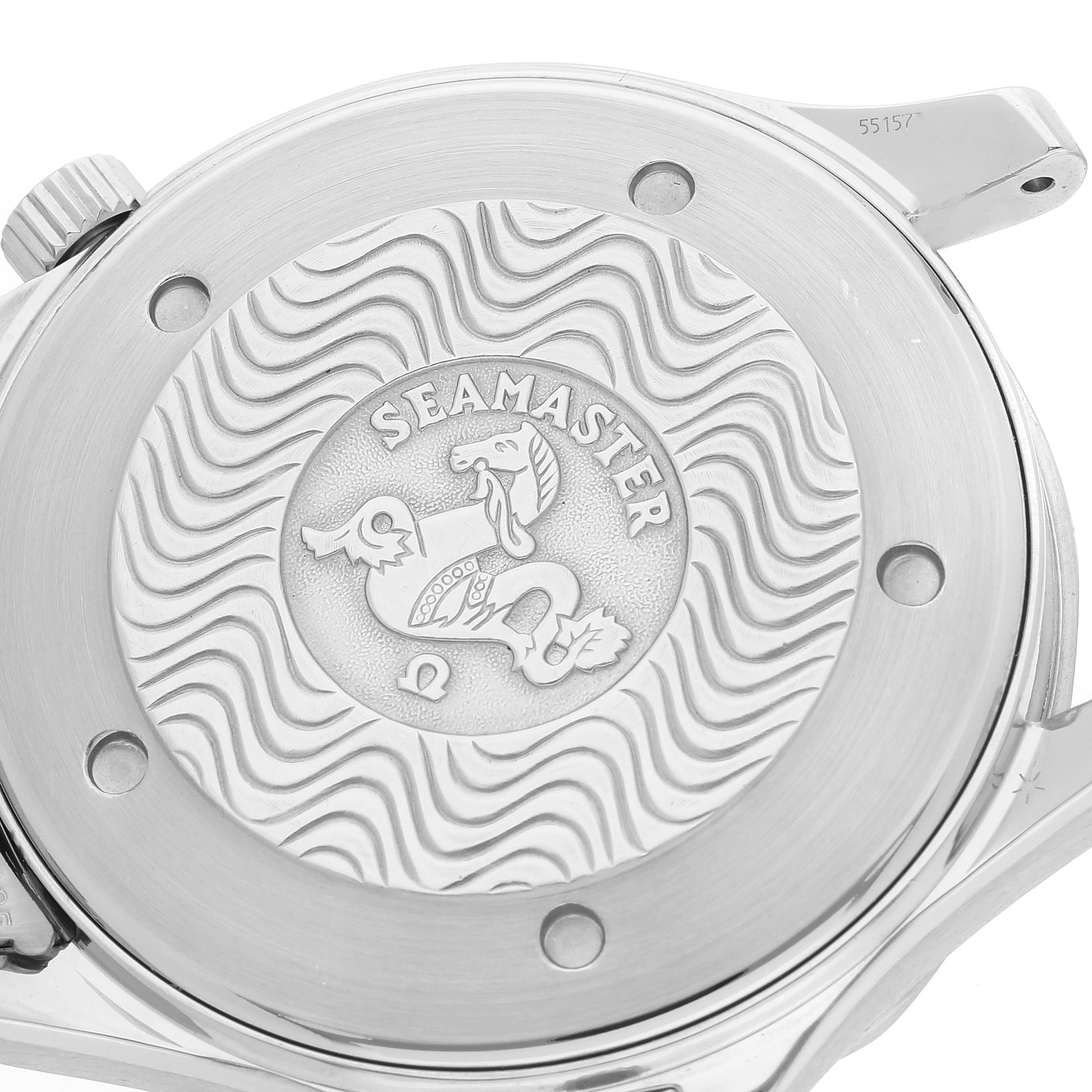 The image shows the polished stainless steel case back with an engraving featuring the emblem of the Omega Seamaster 2542.80.00 Men's Stainless Steel Blue Dial 2542.80.00 Men's Stainless Steel Blue Dial.