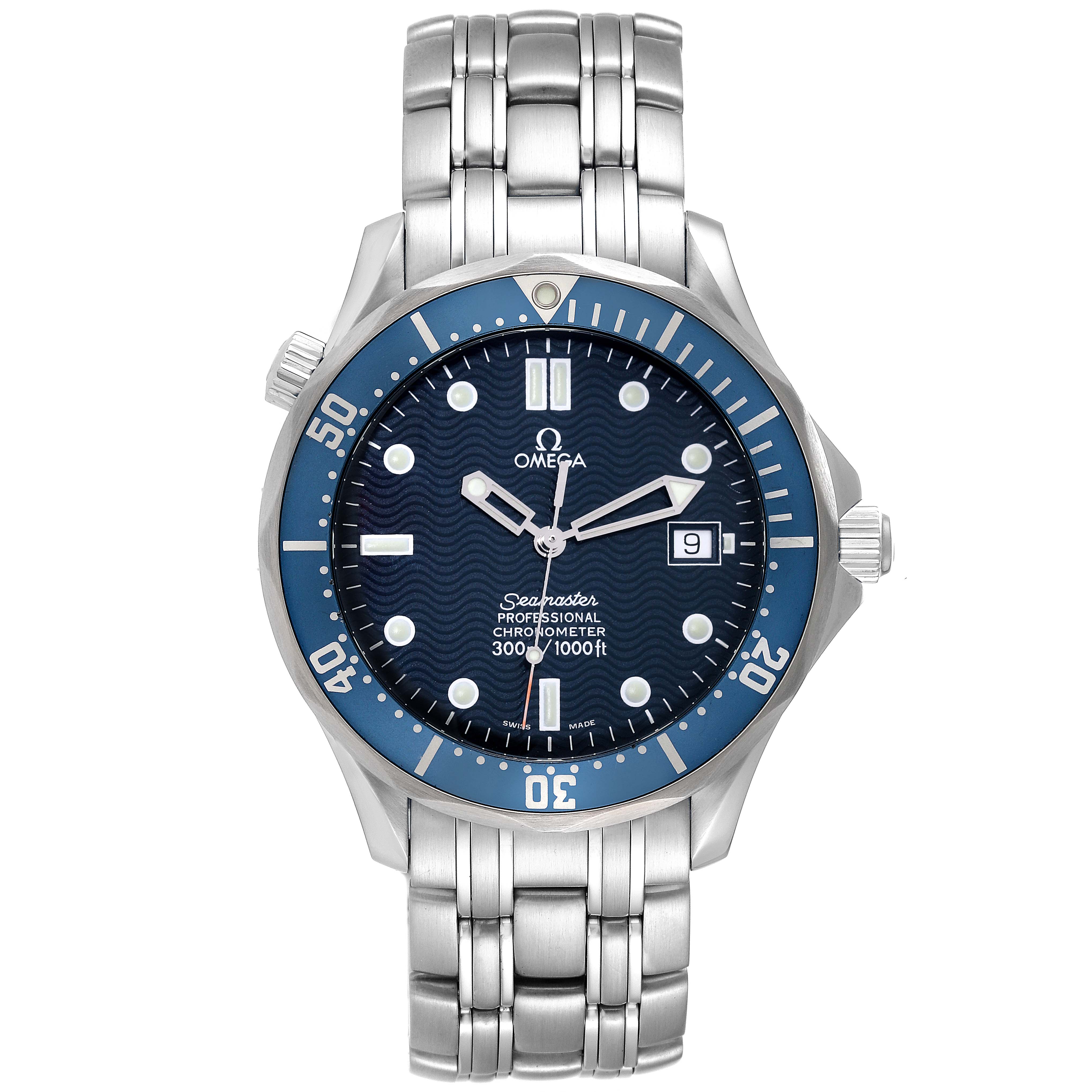 The image shows a front view of an Omega Seamaster 2531.80.00 Men
s Stainless Steel Blue Dial 2531.80.00 Men
s Stainless Steel Blue Dial watch, highlighting the face, bezel, crown, and stainless steel bracelet.