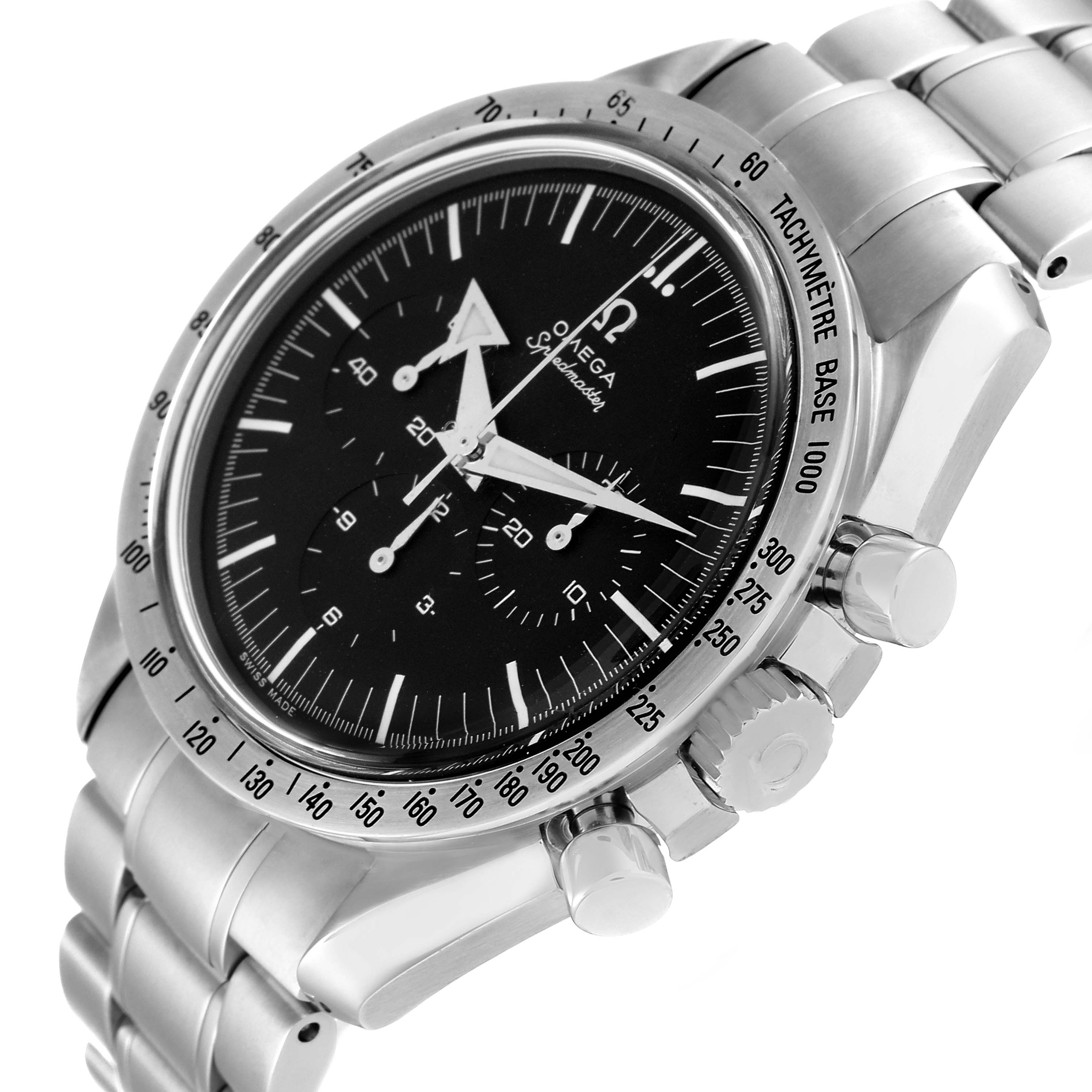 The image shows an angled view of the Omega Speedmaster 3594.50.00 Men
s Stainless Steel Black Dial 3594.50.00 Men
s Stainless Steel Black Dial watch, highlighting its dial, tachymeter bezel, and stainless steel bracelet.