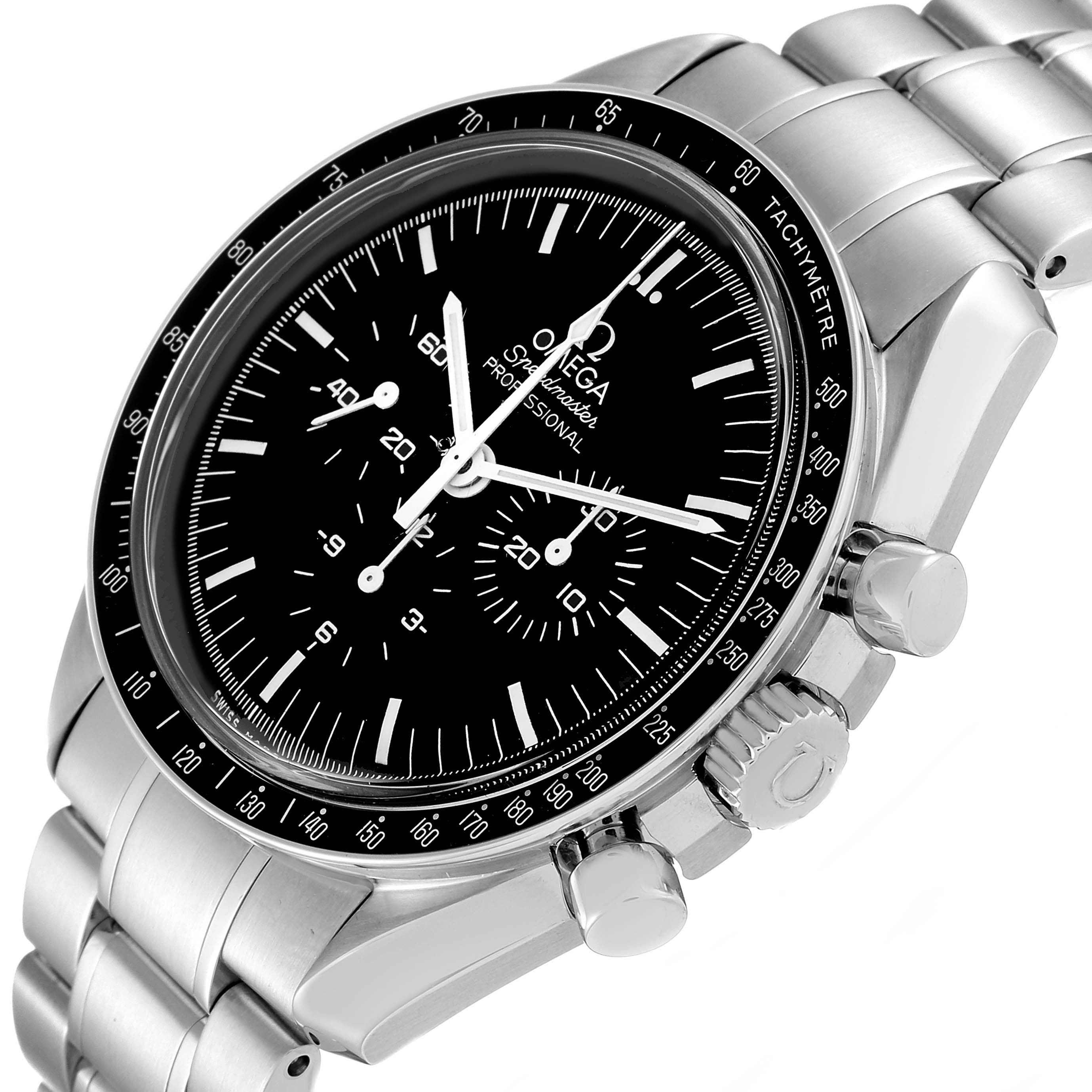 This image shows an angled top view of the Omega Speedmaster 3570.50.00 Men
s Stainless Steel Black Dial 3570.50.00 Men
s Stainless Steel Black Dial watch, highlighting its face, bezel, and bracelet.