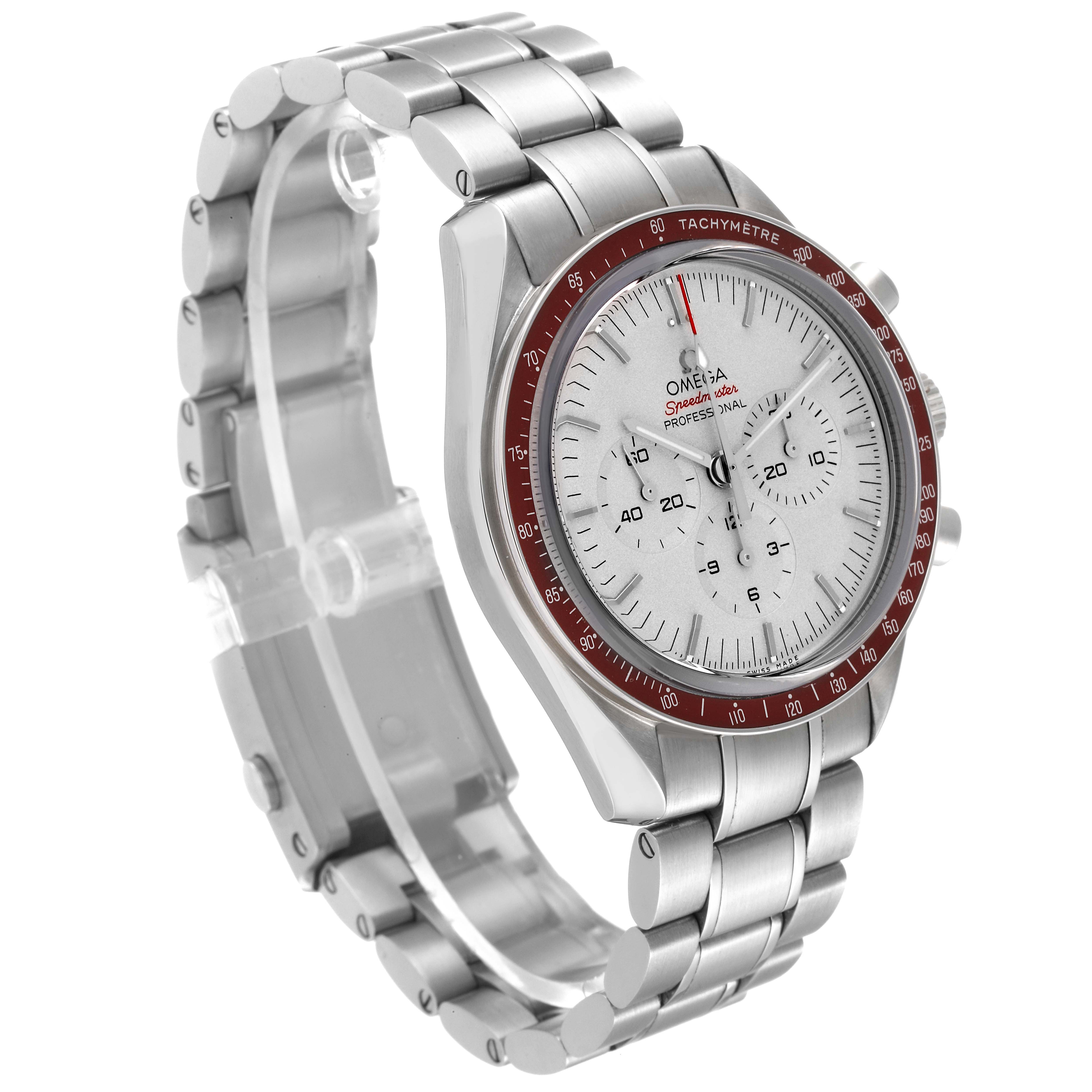 This image shows an Omega Speedmaster 522.30.42.30.06.001 Men's Stainless Steel Silver Dial 522.30.42.30.06.001 Men's Stainless Steel Silver Dial watch at a three-quarter angle, highlighting the watch face, bezel, and metal bracelet.