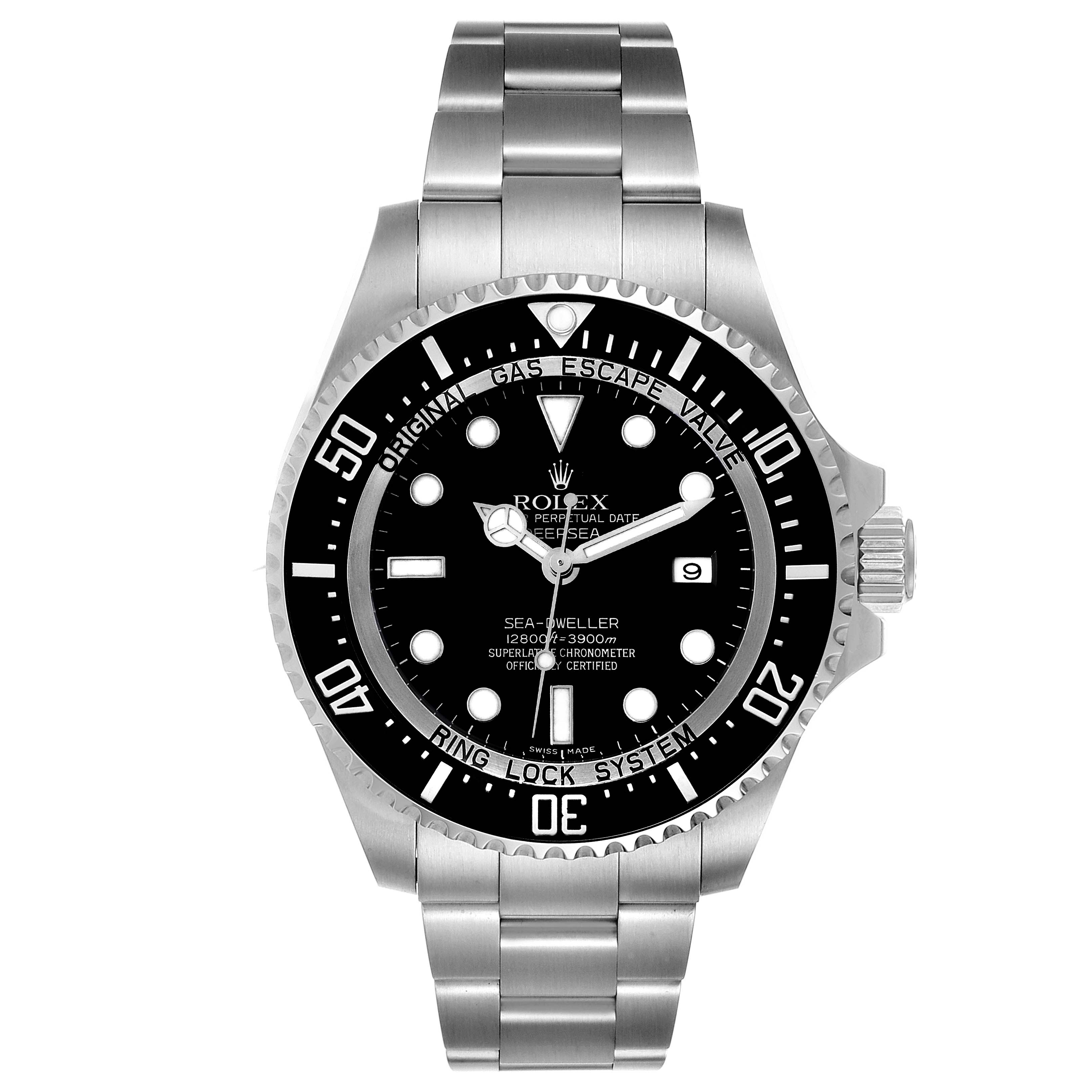 This image shows the front view of the Rolex Sea-Dweller 116660 Men
s Stainless Steel Black Dial 116660 Men
s Stainless Steel Black Dial watch, displaying its dial, bezel, and bracelet.