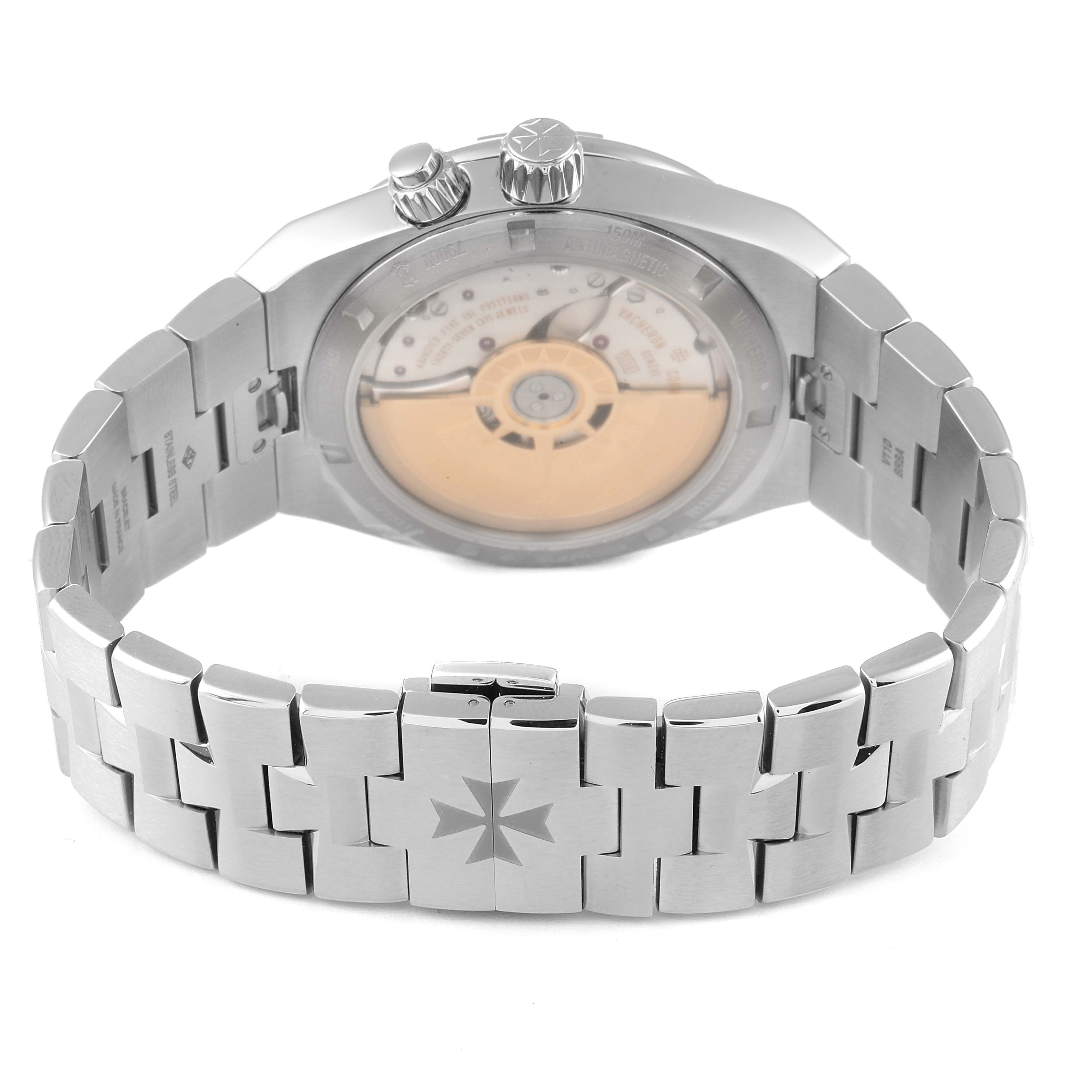 The image shows the back view of a Vacheron Constantin Overseas 7900V/110A Men
s Stainless Steel Black Dial 7900V/110A Men
s Stainless Steel Black Dial watch, highlighting its movement and bracelet.