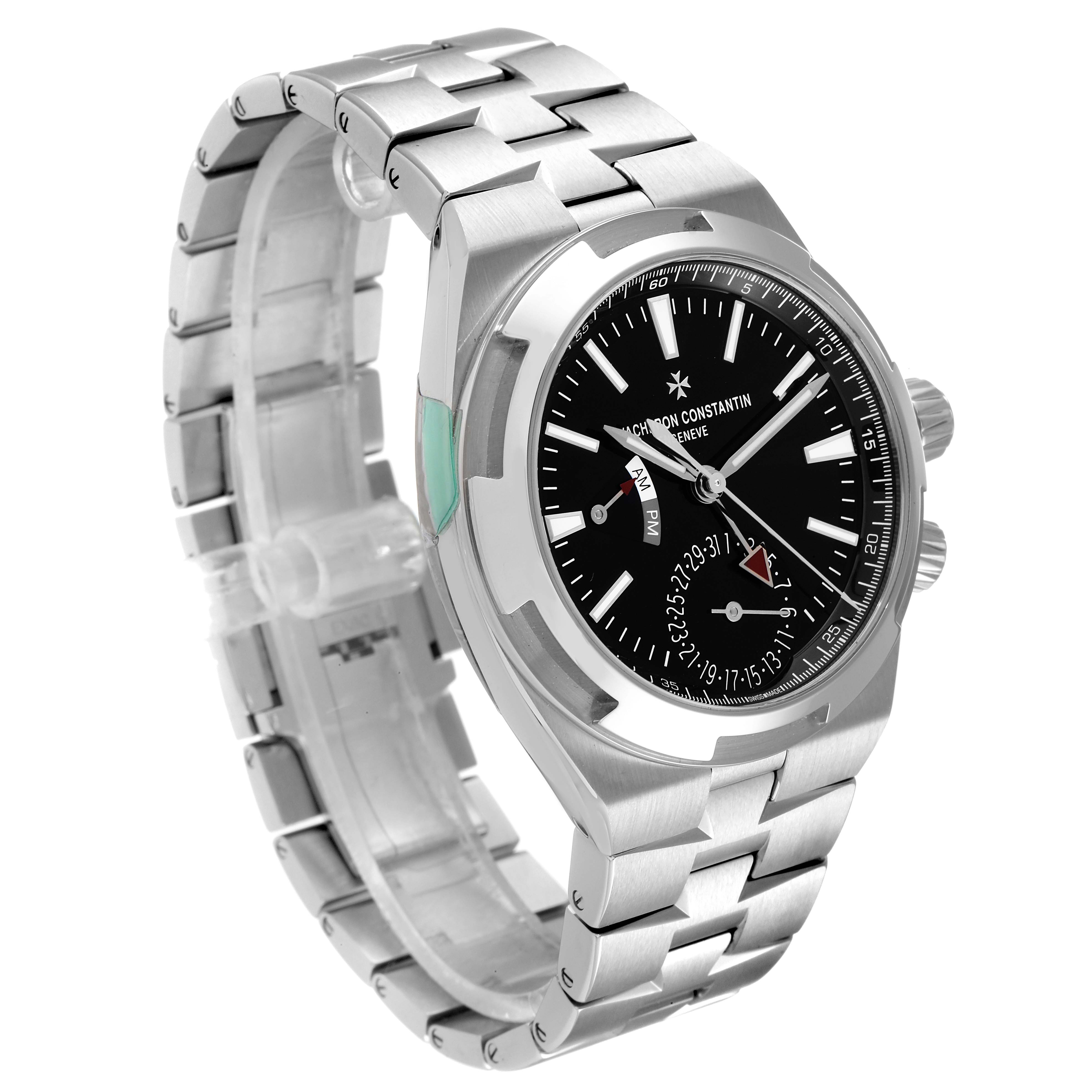 This Vacheron Constantin Overseas 7900V/110A Men
s Stainless Steel Black Dial 7900V/110A Men
s Stainless Steel Black Dial model watch is shown at a three-quarter angle, highlighting its dial and bracelet.