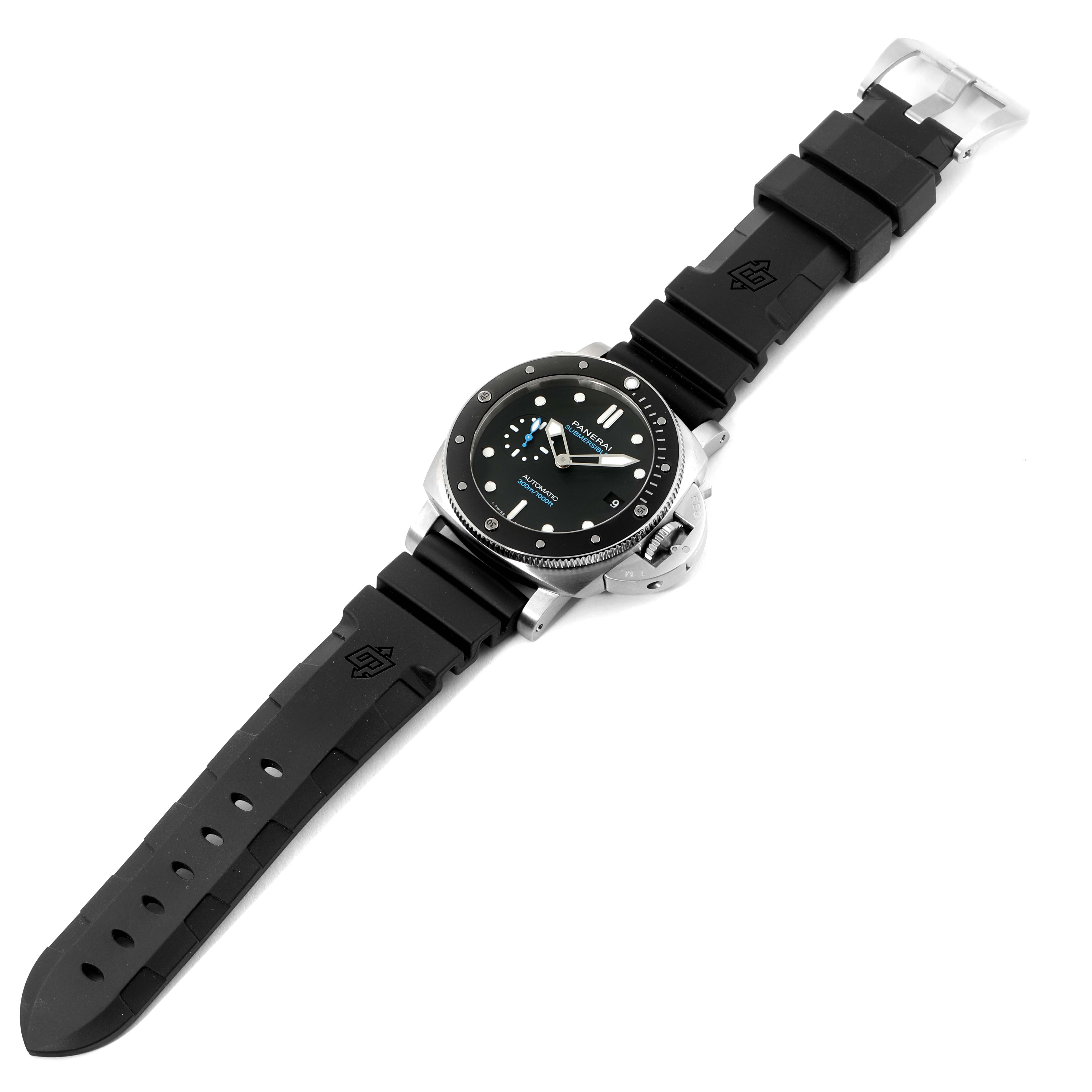 The image shows a top view of the Panerai Submersible PAM00683 Men
s Stainless Steel Black Dial PAM00683 Men
s Stainless Steel Black Dial watch, displaying its face, bezel, and black rubber strap.